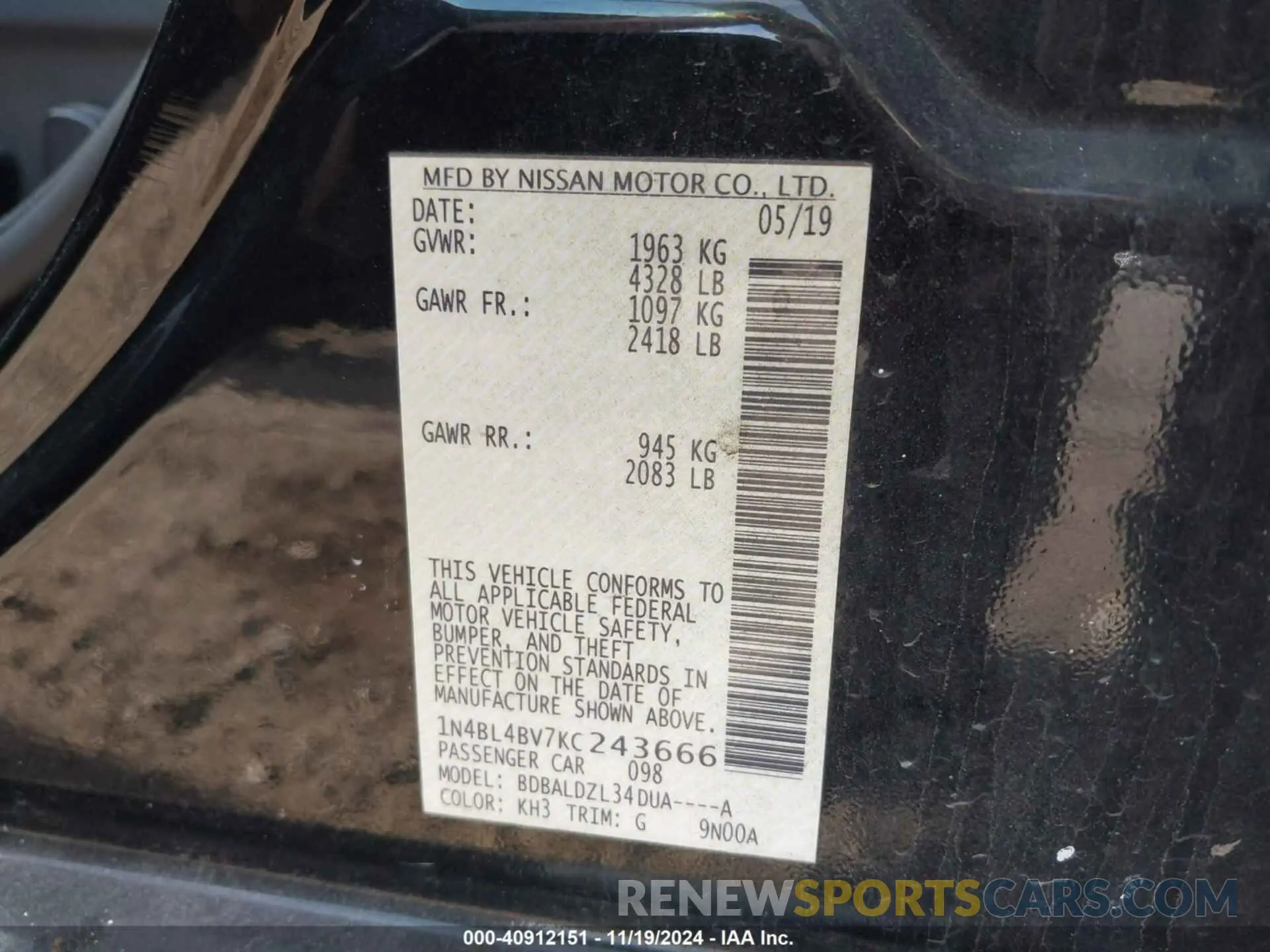 9 Photograph of a damaged car 1N4BL4BV7KC243666 NISSAN ALTIMA 2019