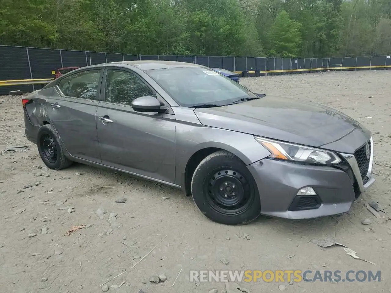 4 Photograph of a damaged car 1N4BL4BV7KN301005 NISSAN ALTIMA 2019