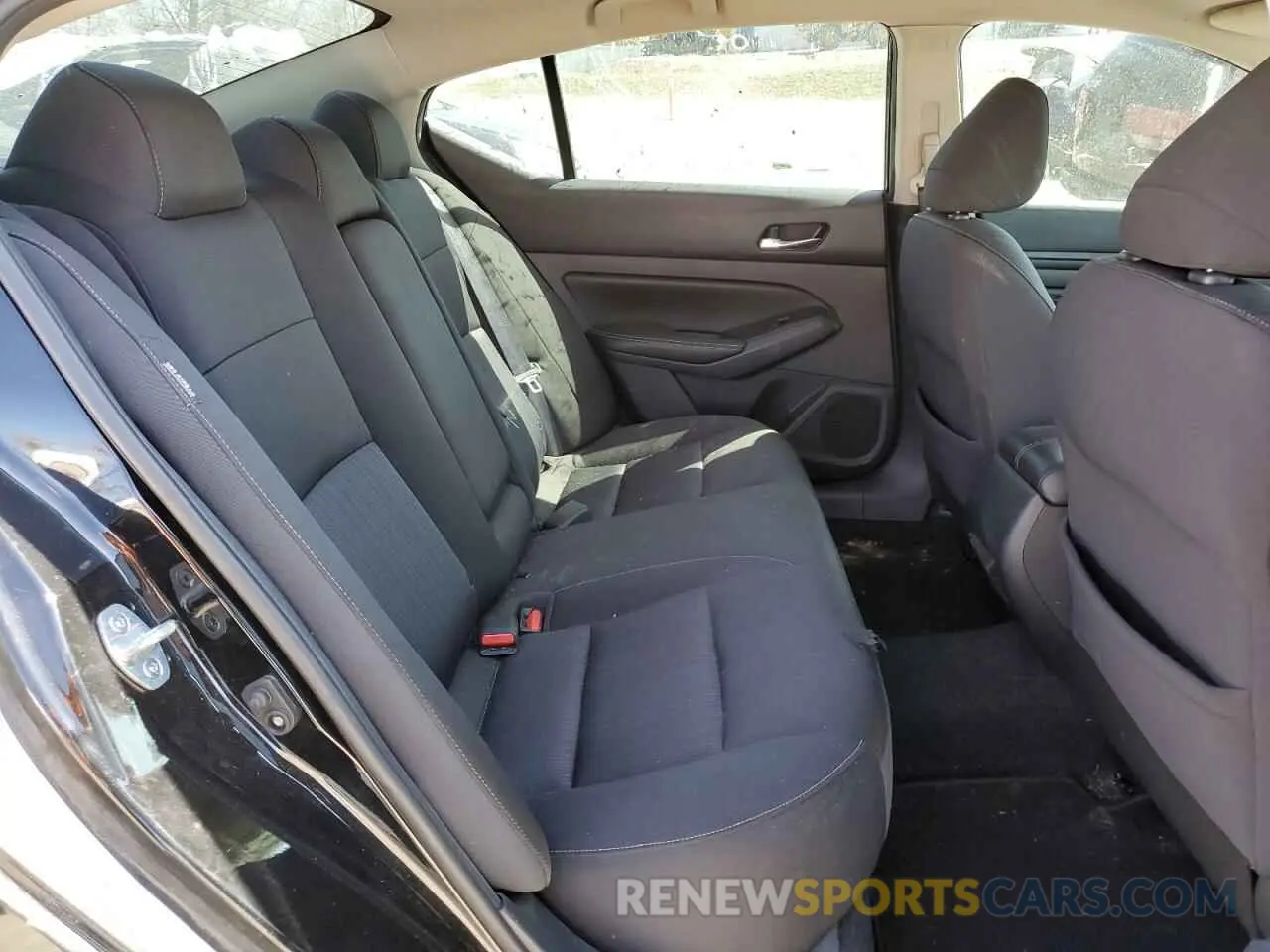 10 Photograph of a damaged car 1N4BL4BV7KN313509 NISSAN ALTIMA 2019