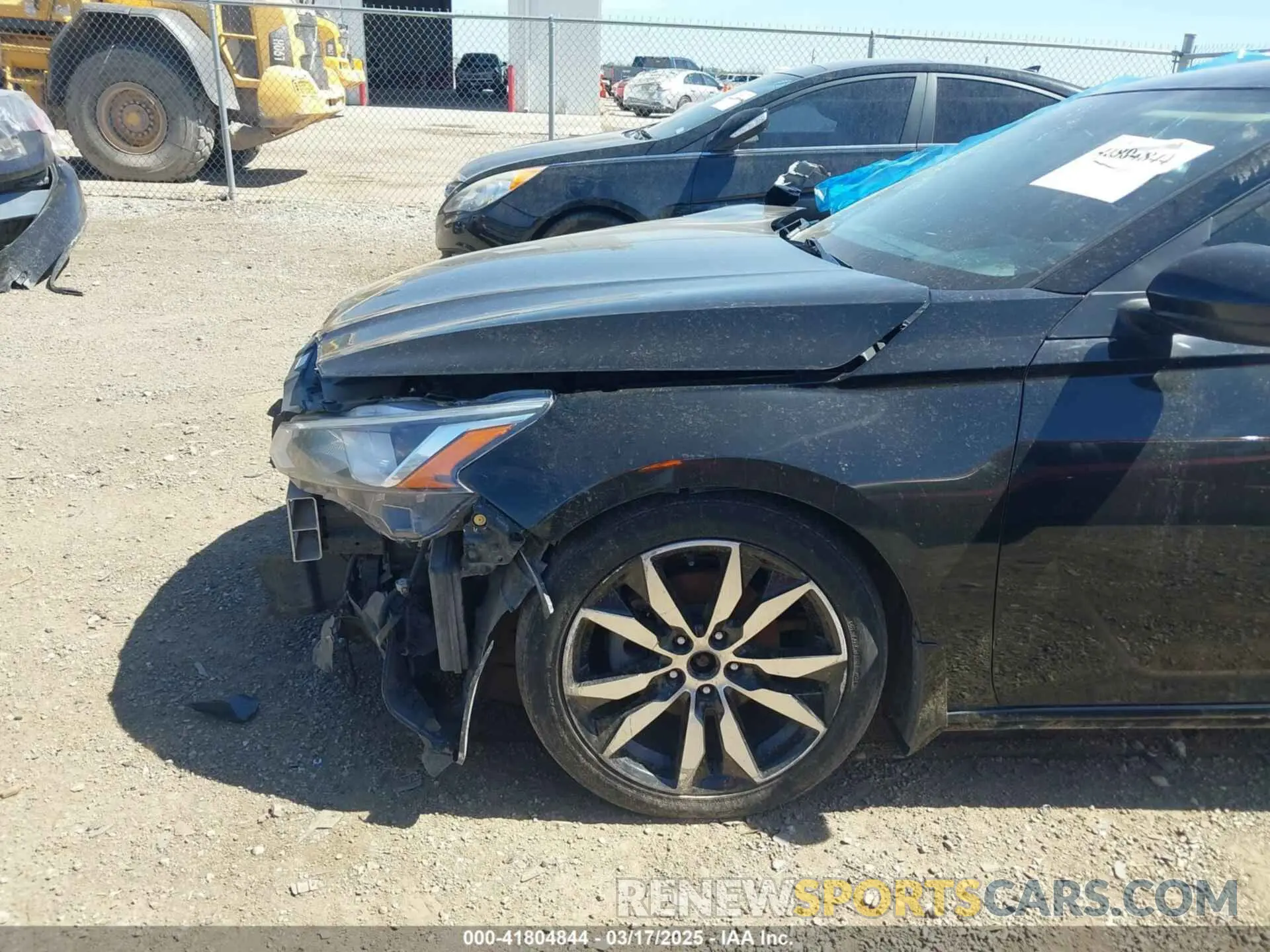 18 Photograph of a damaged car 1N4BL4BV7KN317477 NISSAN ALTIMA 2019