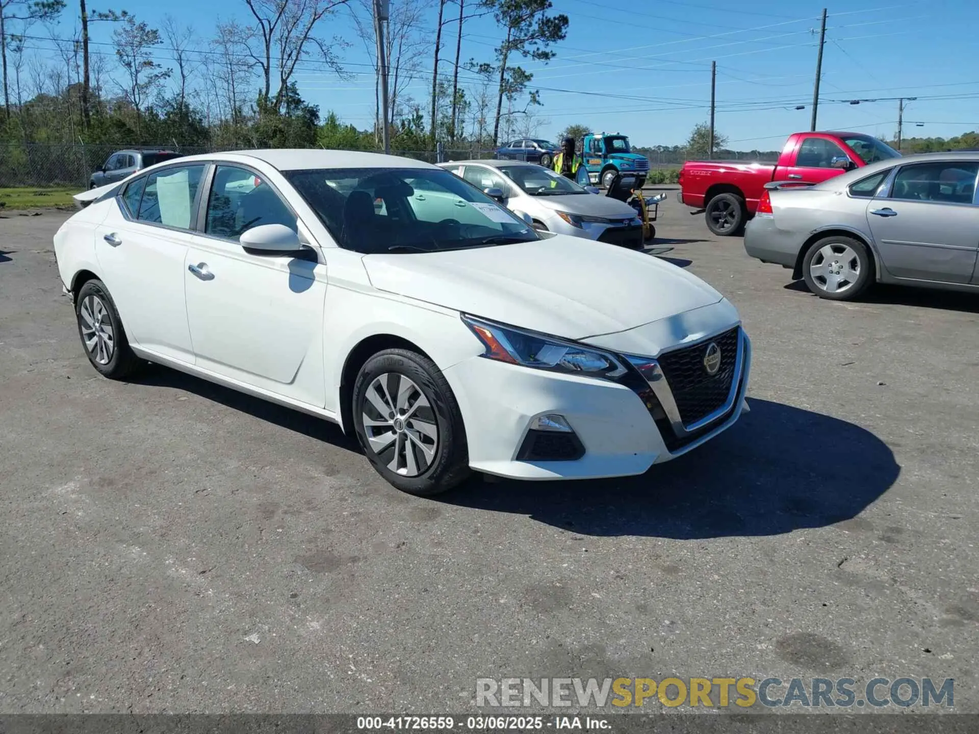 1 Photograph of a damaged car 1N4BL4BV8KC102217 NISSAN ALTIMA 2019