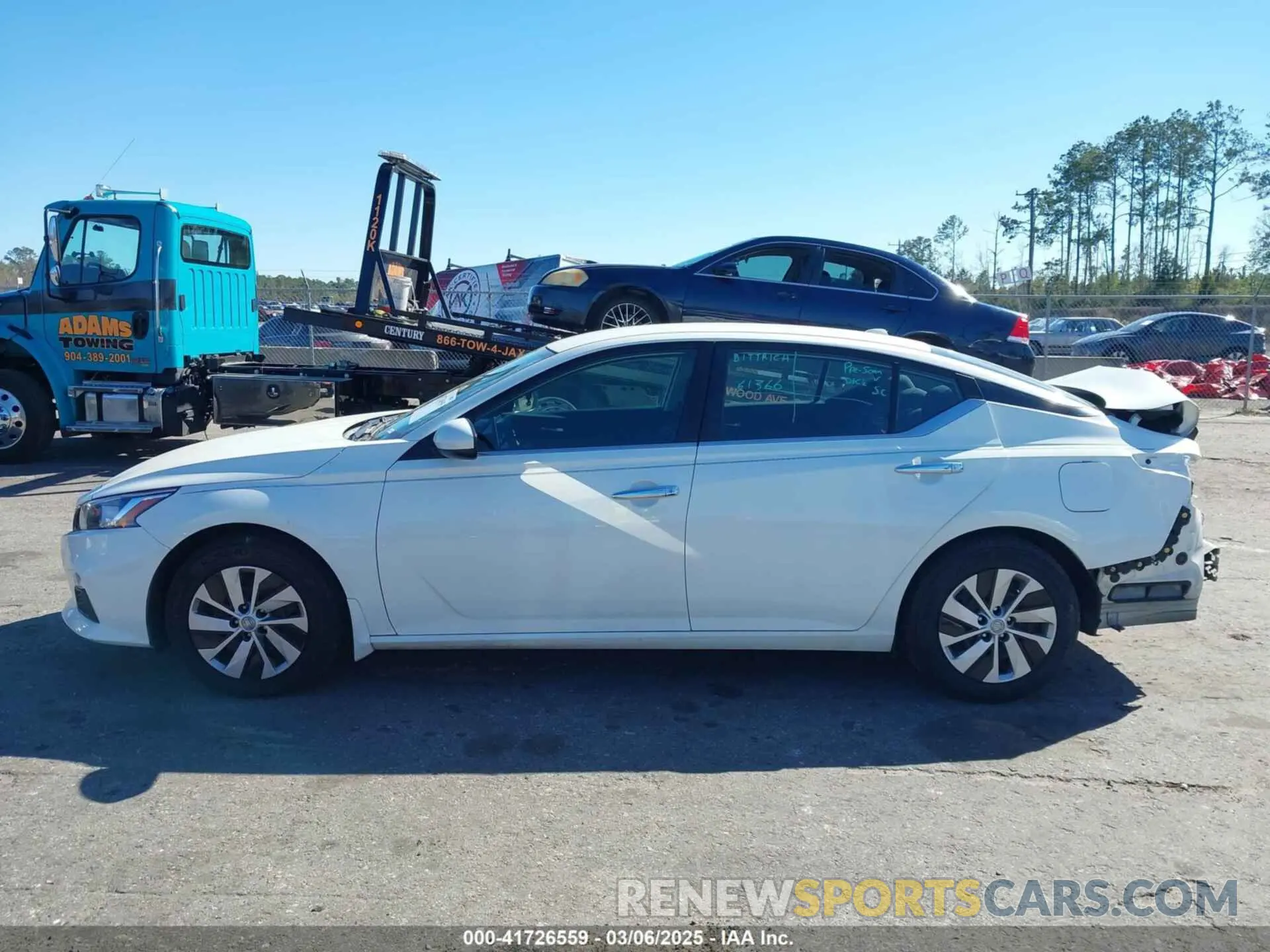 15 Photograph of a damaged car 1N4BL4BV8KC102217 NISSAN ALTIMA 2019