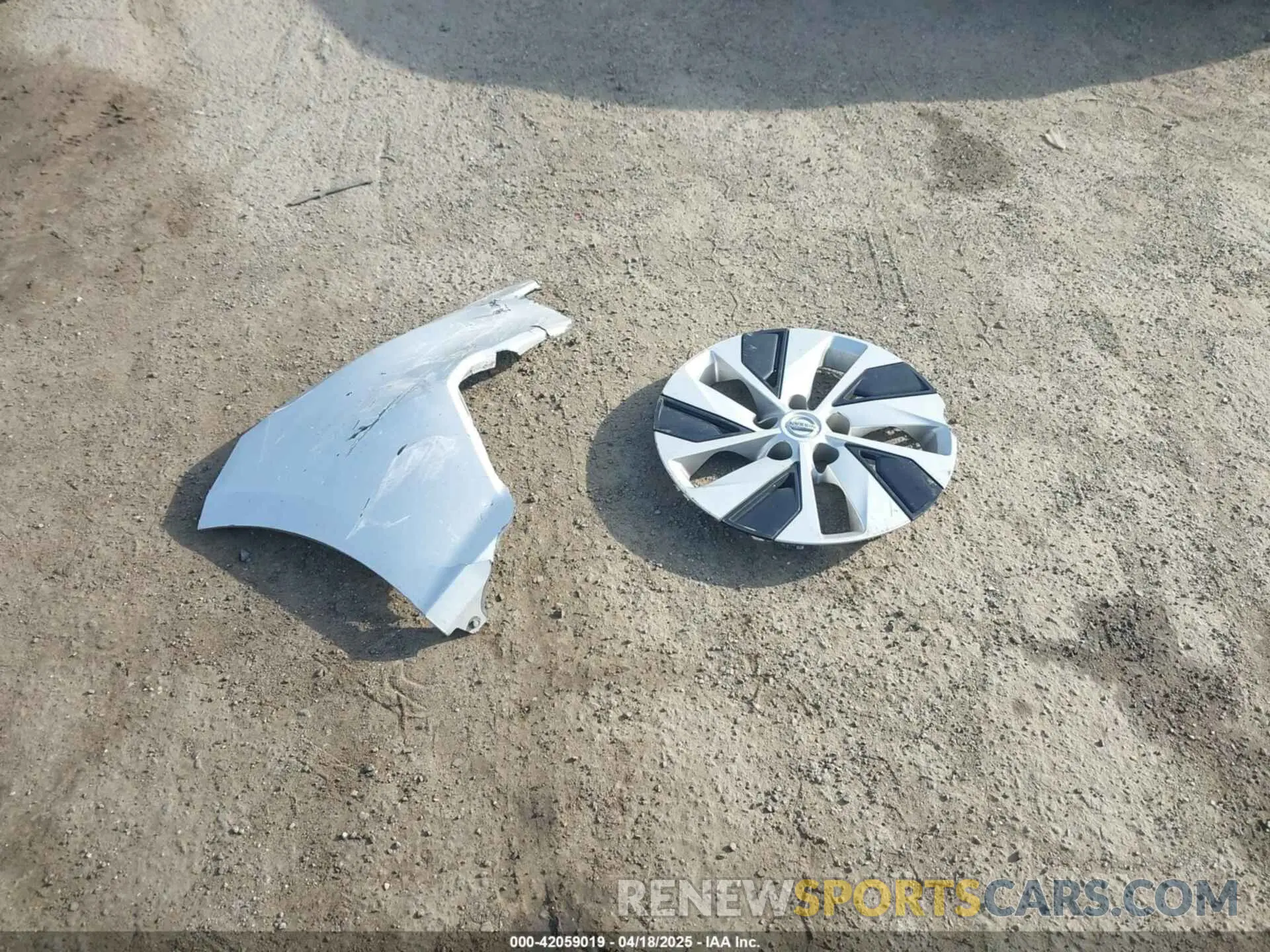 12 Photograph of a damaged car 1N4BL4BV8KC105411 NISSAN ALTIMA 2019
