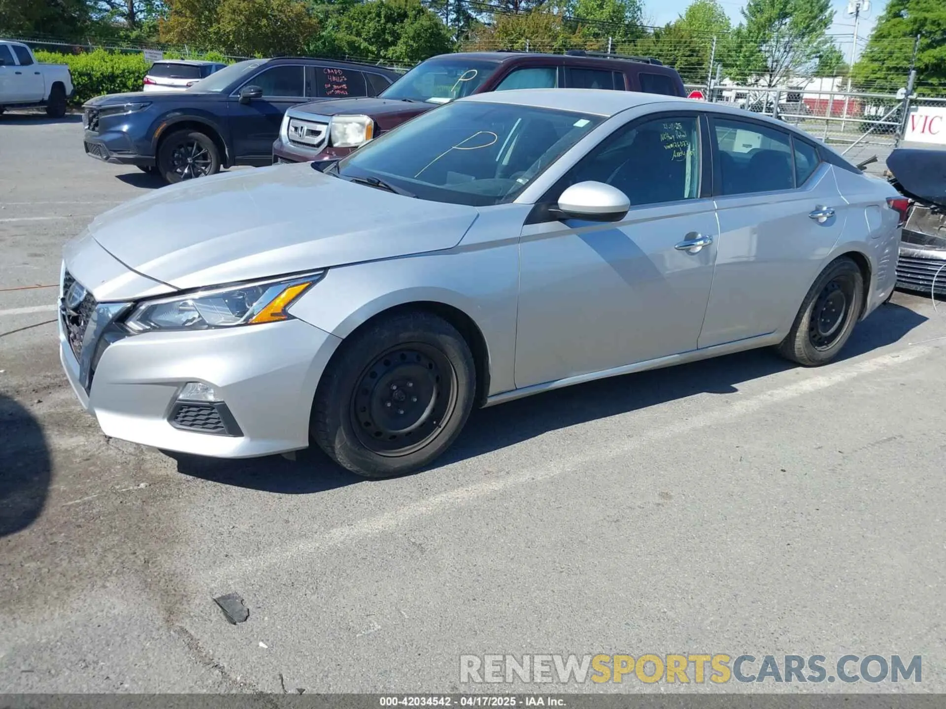 2 Photograph of a damaged car 1N4BL4BV8KC126033 NISSAN ALTIMA 2019