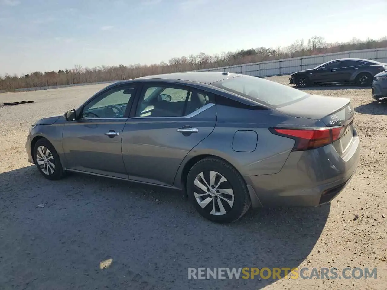 2 Photograph of a damaged car 1N4BL4BV8KC142927 NISSAN ALTIMA 2019