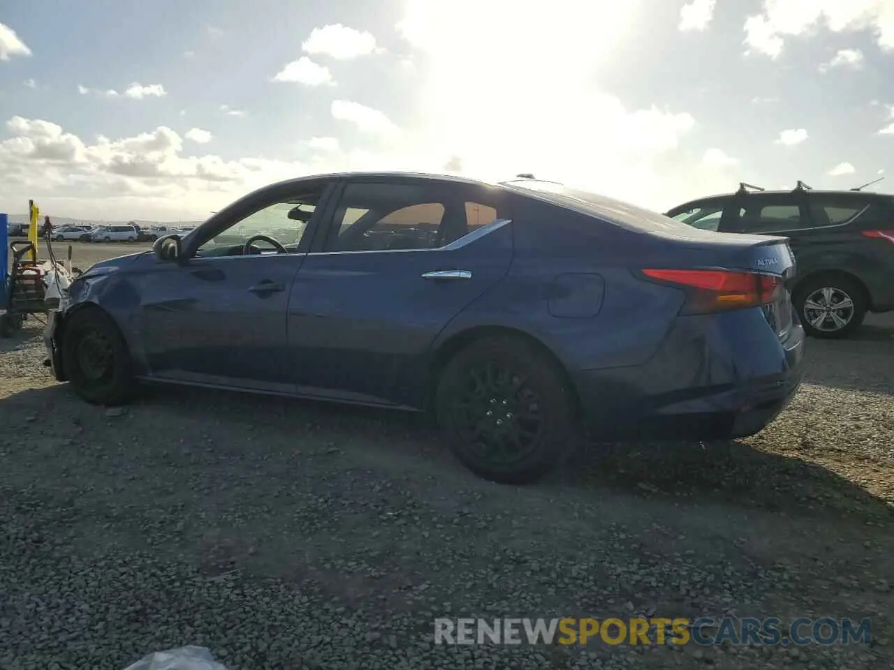 2 Photograph of a damaged car 1N4BL4BV8KC180108 NISSAN ALTIMA 2019