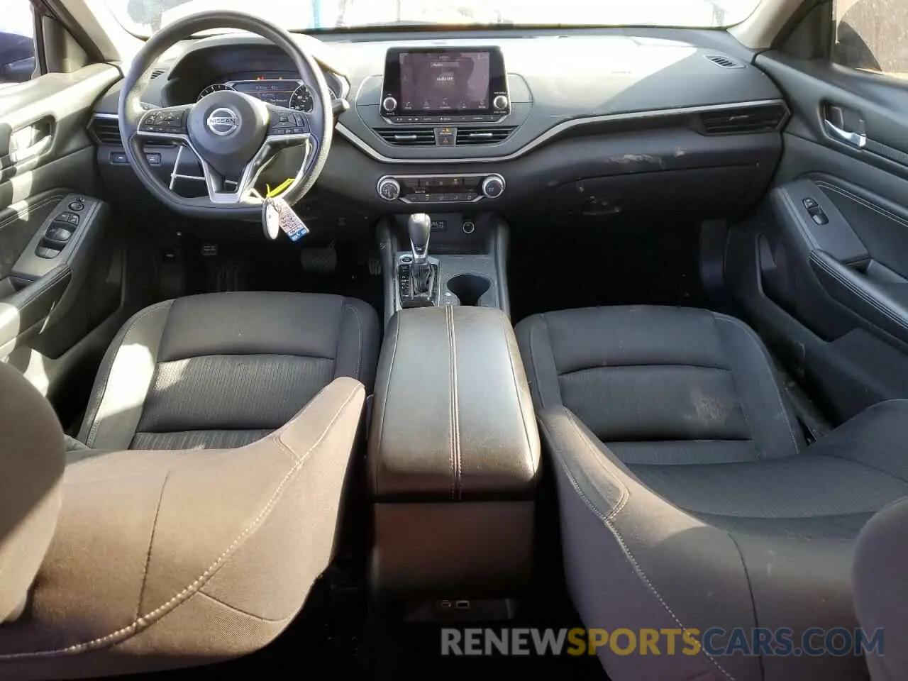 8 Photograph of a damaged car 1N4BL4BV8KC180108 NISSAN ALTIMA 2019