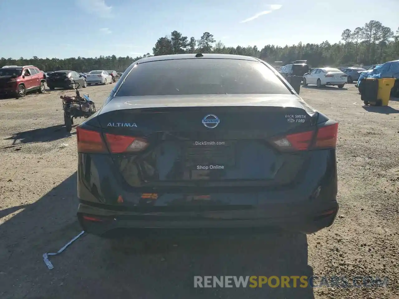 6 Photograph of a damaged car 1N4BL4BV8KC183302 NISSAN ALTIMA 2019