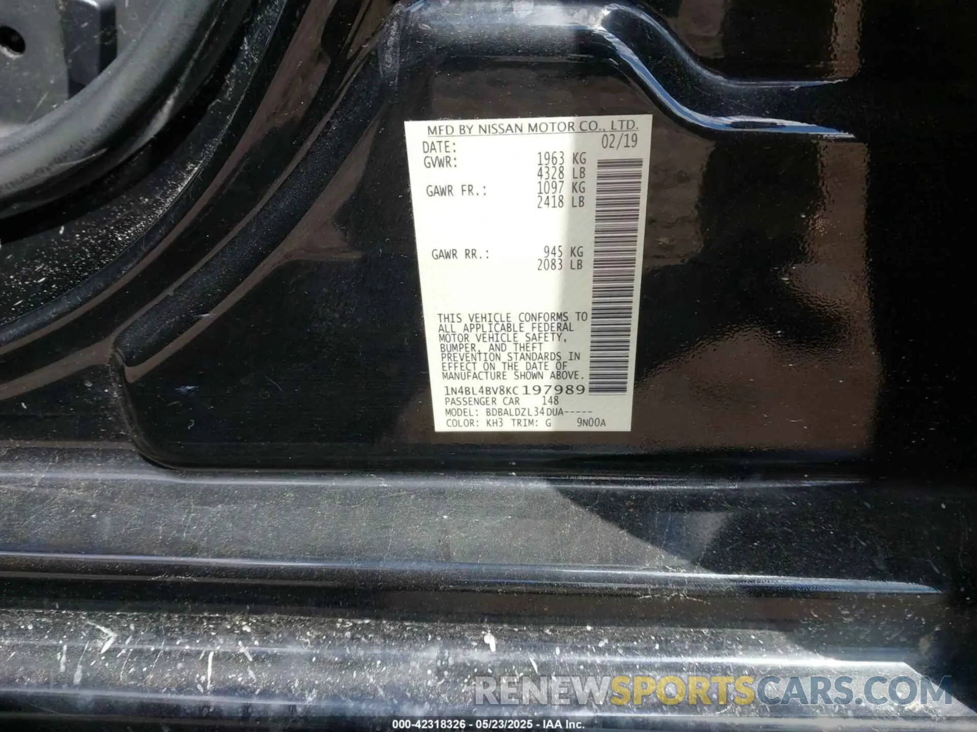 9 Photograph of a damaged car 1N4BL4BV8KC197989 NISSAN ALTIMA 2019
