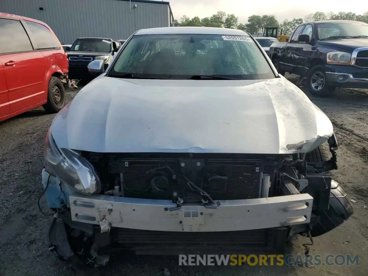 5 Photograph of a damaged car 1N4BL4BV8KC201491 NISSAN ALTIMA 2019