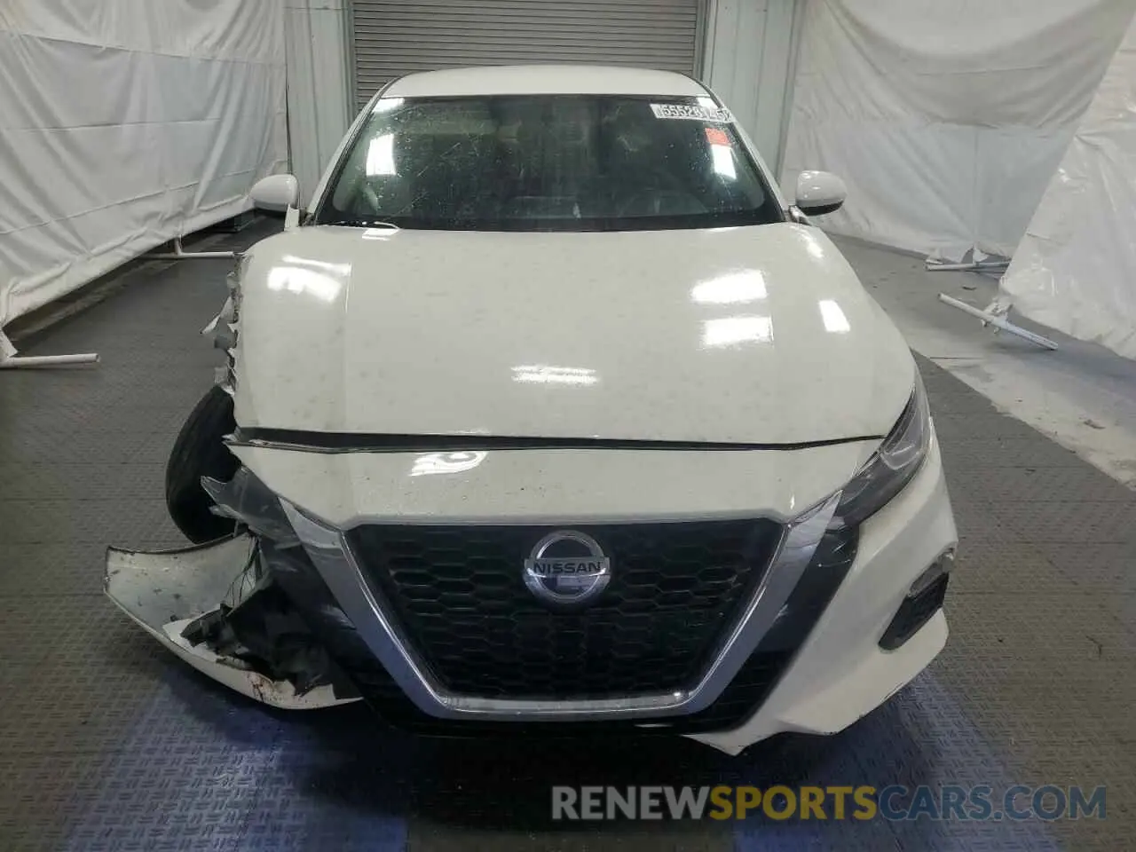 5 Photograph of a damaged car 1N4BL4BV8KC203631 NISSAN ALTIMA 2019