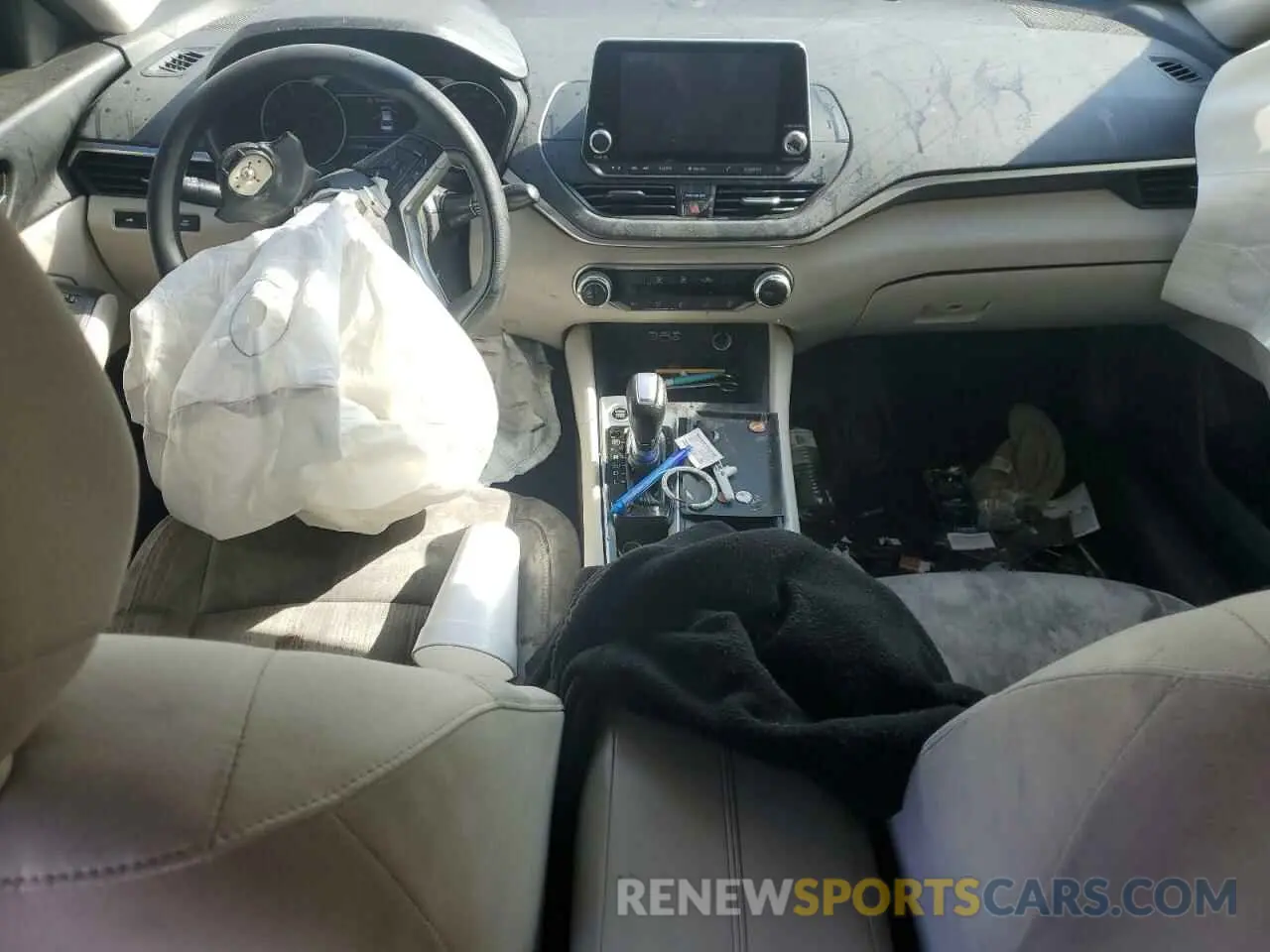 8 Photograph of a damaged car 1N4BL4BV8KC203631 NISSAN ALTIMA 2019