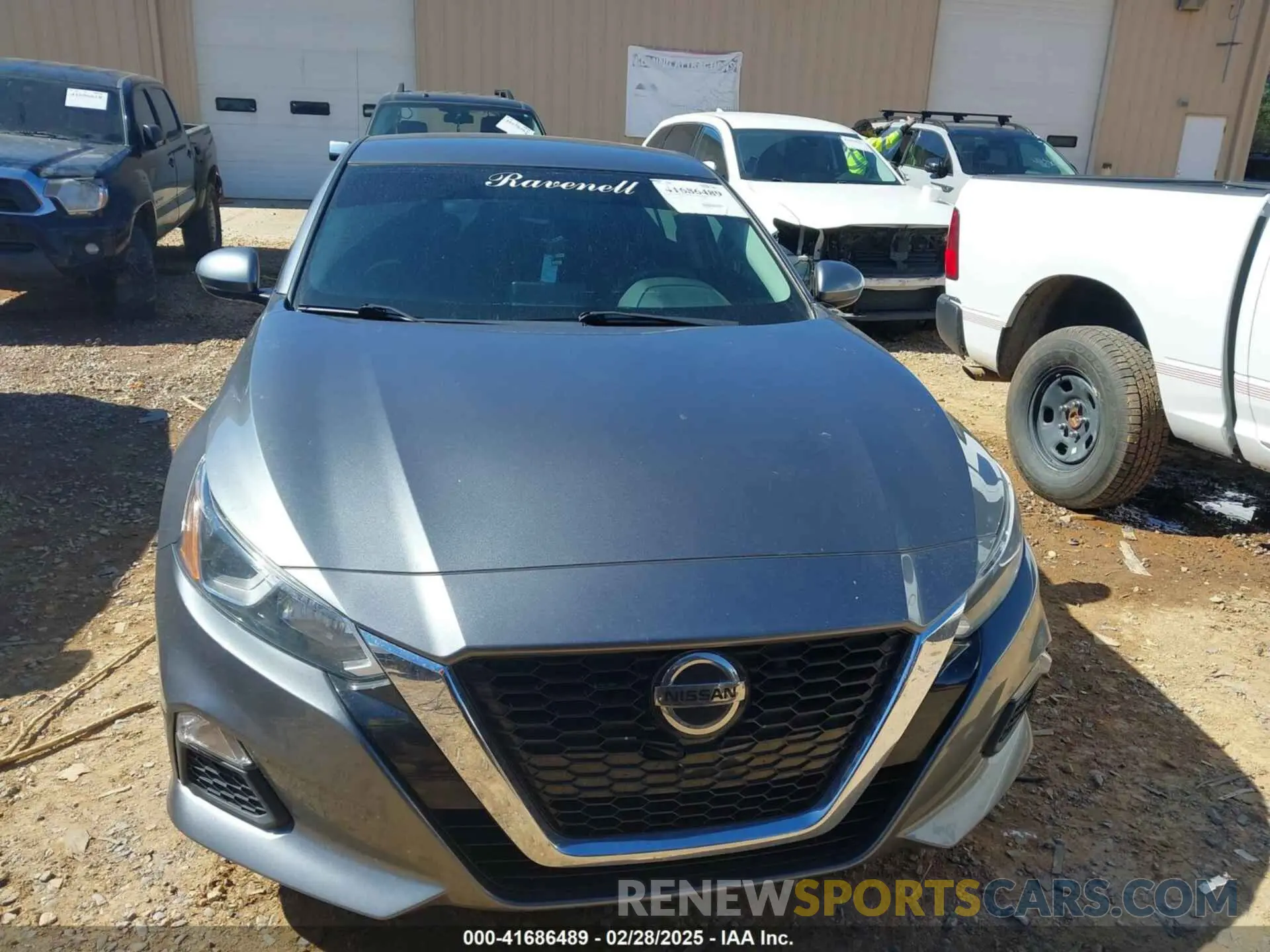 13 Photograph of a damaged car 1N4BL4BV8KC220798 NISSAN ALTIMA 2019