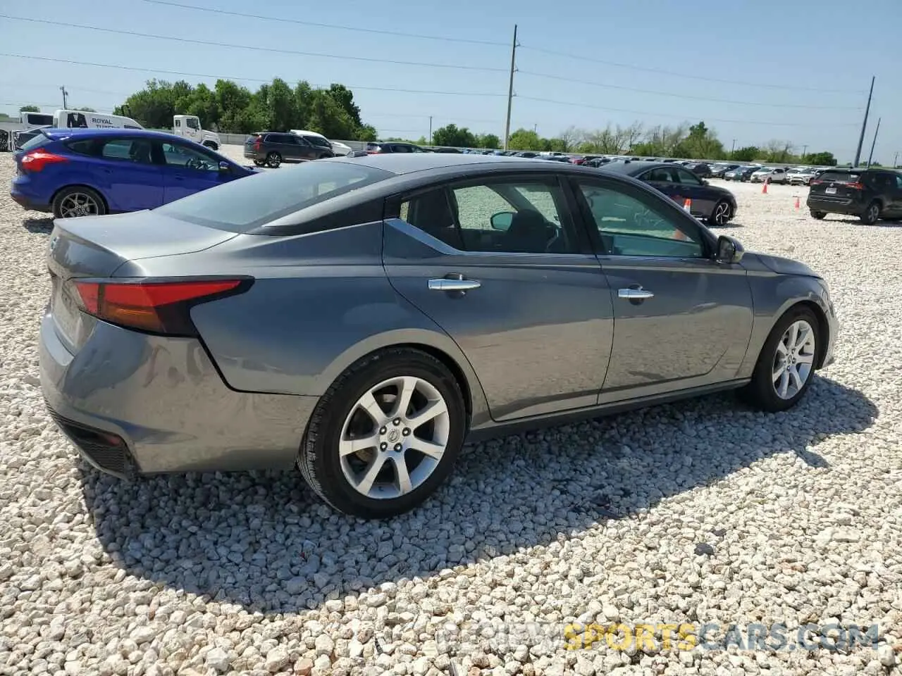 3 Photograph of a damaged car 1N4BL4BV8KC234572 NISSAN ALTIMA 2019