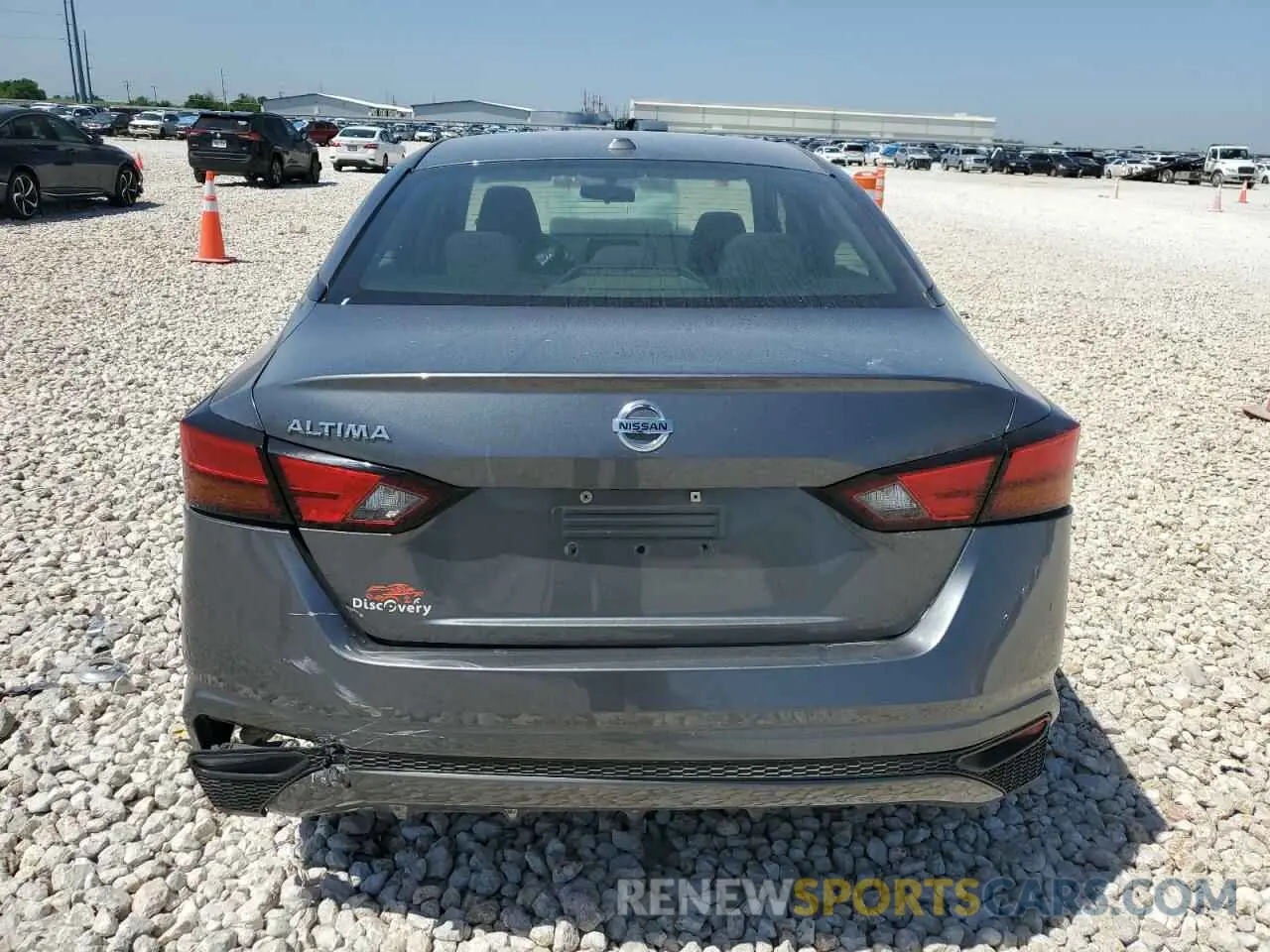 6 Photograph of a damaged car 1N4BL4BV8KC234572 NISSAN ALTIMA 2019