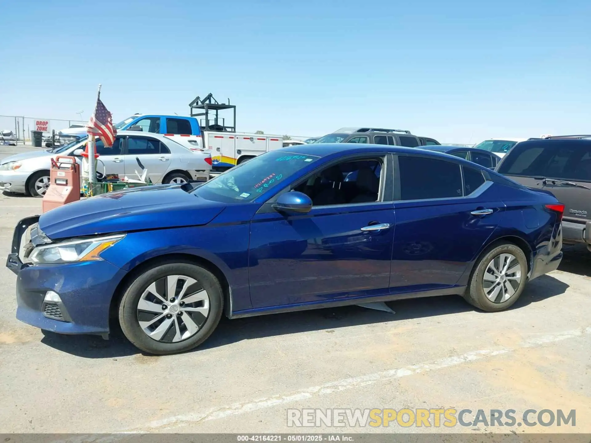 14 Photograph of a damaged car 1N4BL4BV8KC237133 NISSAN ALTIMA 2019
