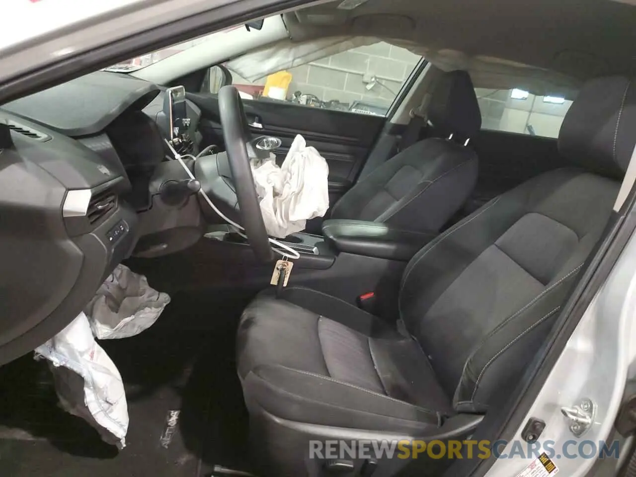 7 Photograph of a damaged car 1N4BL4BV8KN316757 NISSAN ALTIMA 2019