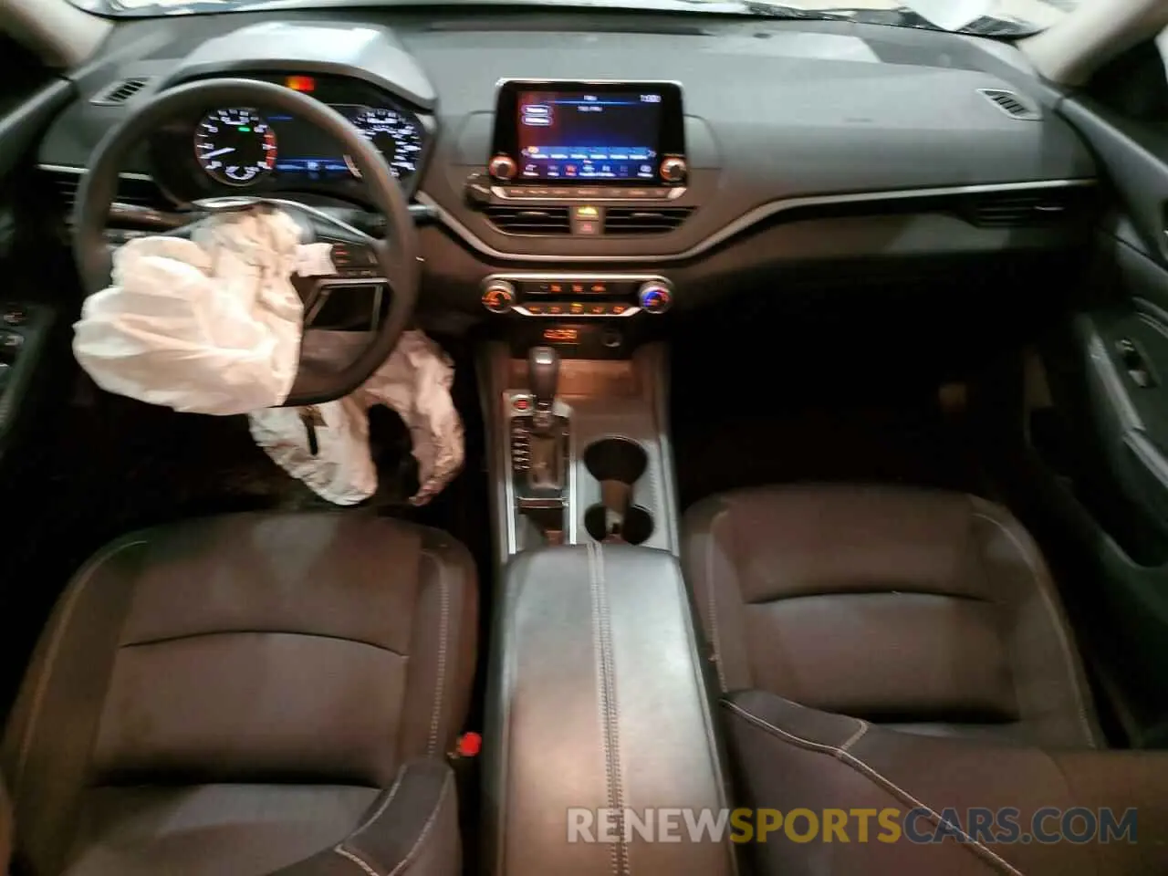 8 Photograph of a damaged car 1N4BL4BV8KN316757 NISSAN ALTIMA 2019