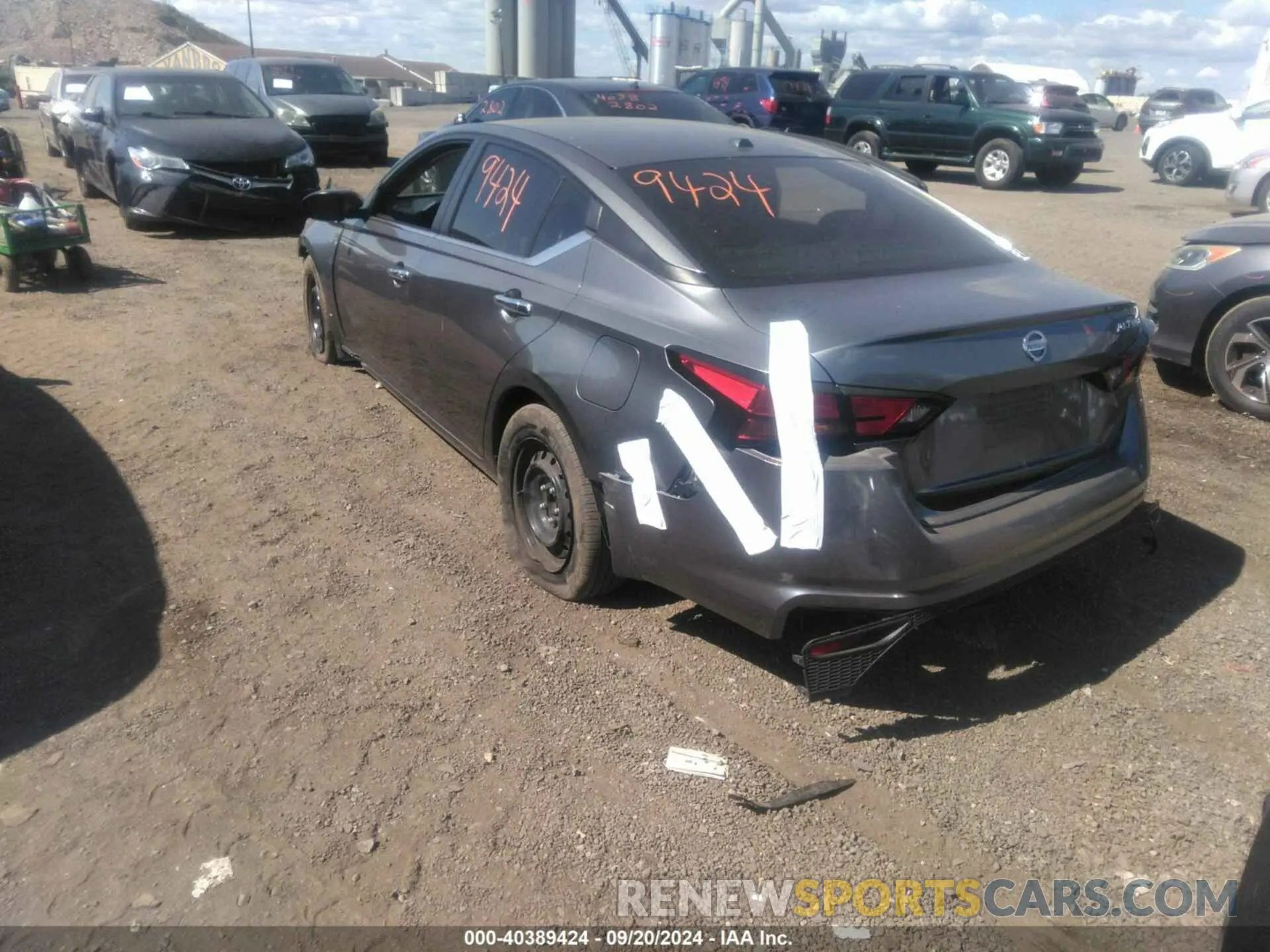 3 Photograph of a damaged car 1N4BL4BV8KN322462 NISSAN ALTIMA 2019