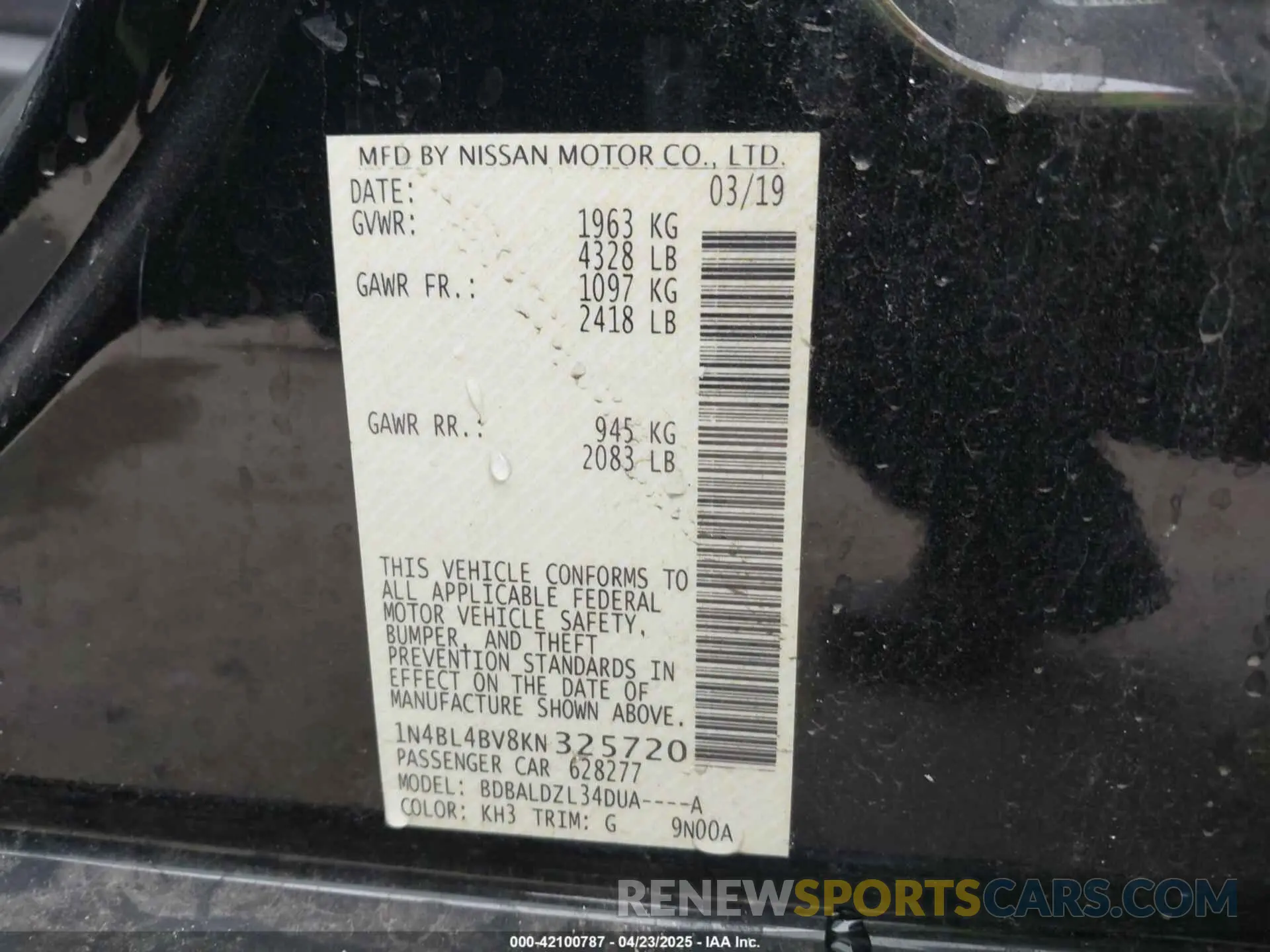 9 Photograph of a damaged car 1N4BL4BV8KN325720 NISSAN ALTIMA 2019