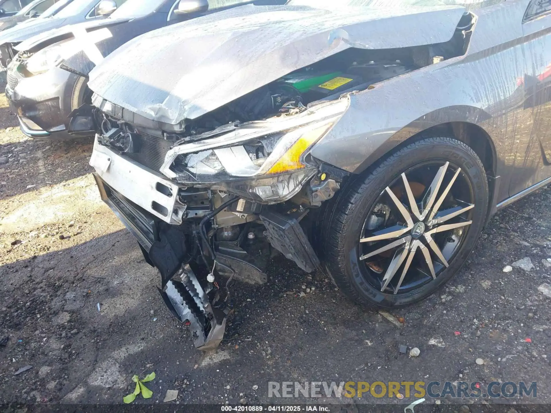 6 Photograph of a damaged car 1N4BL4BV8KN328312 NISSAN ALTIMA 2019