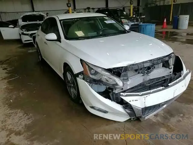 13 Photograph of a damaged car 1N4BL4BV9KC102310 NISSAN ALTIMA 2019