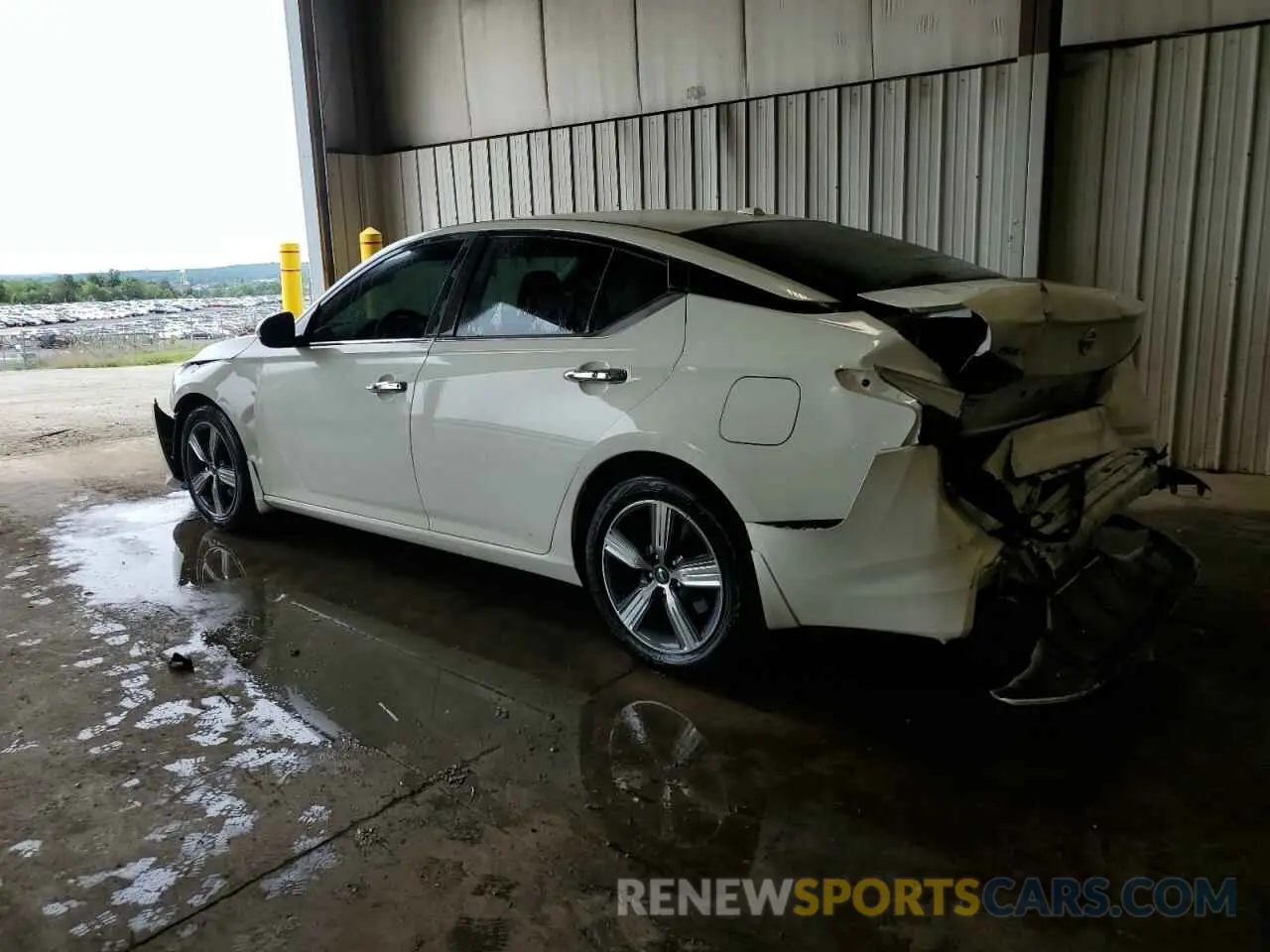 2 Photograph of a damaged car 1N4BL4BV9KC102310 NISSAN ALTIMA 2019