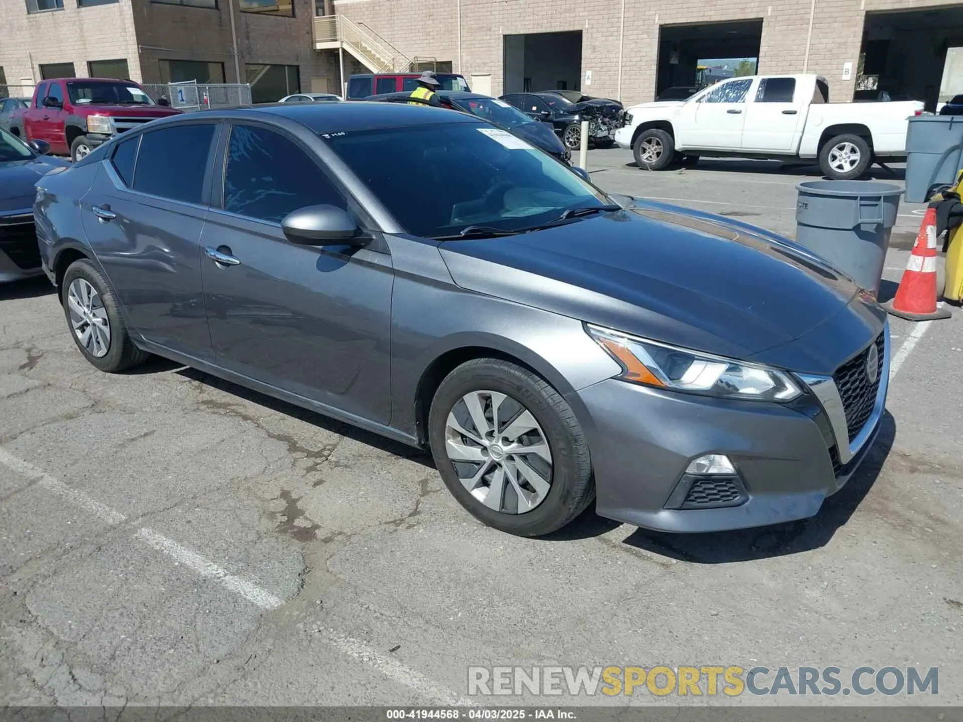 1 Photograph of a damaged car 1N4BL4BV9KC122962 NISSAN ALTIMA 2019