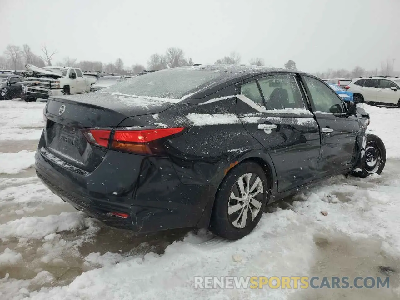 3 Photograph of a damaged car 1N4BL4BV9KC133072 NISSAN ALTIMA 2019