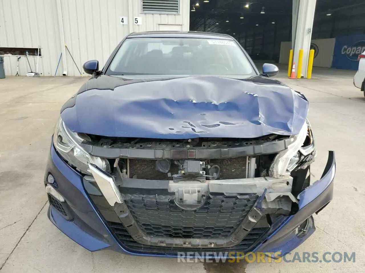 5 Photograph of a damaged car 1N4BL4BV9KC187620 NISSAN ALTIMA 2019