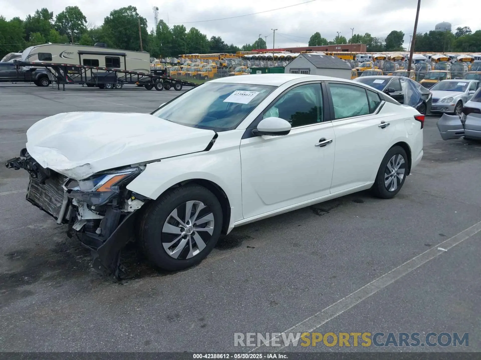 2 Photograph of a damaged car 1N4BL4BV9KC190159 NISSAN ALTIMA 2019