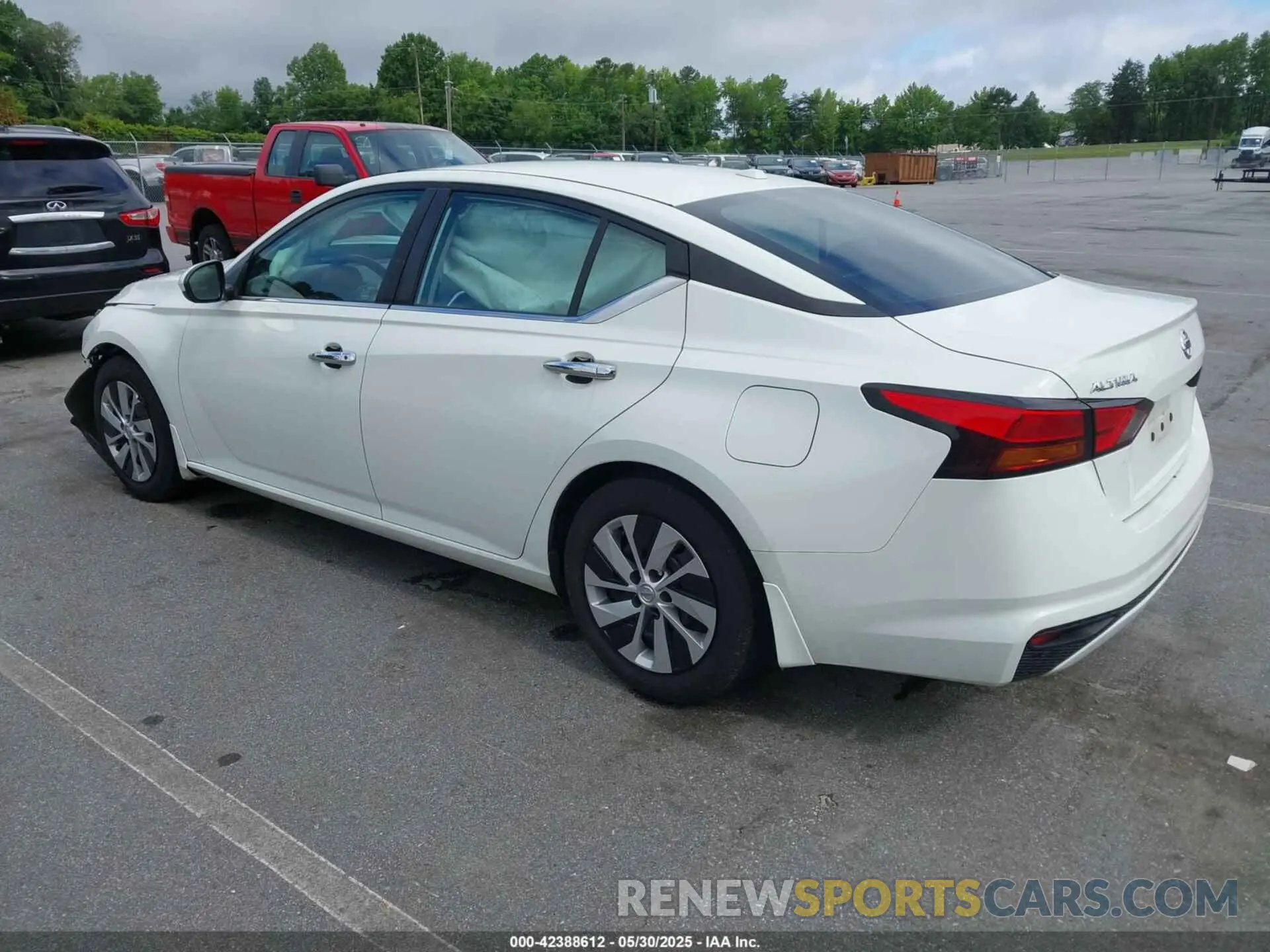 3 Photograph of a damaged car 1N4BL4BV9KC190159 NISSAN ALTIMA 2019