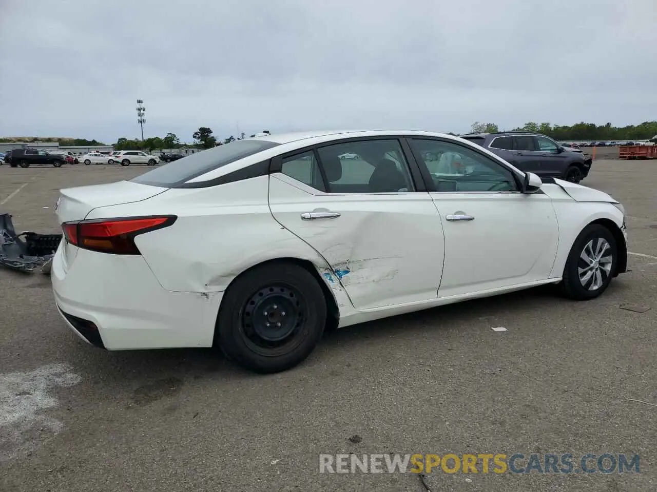 3 Photograph of a damaged car 1N4BL4BV9KC197094 NISSAN ALTIMA 2019