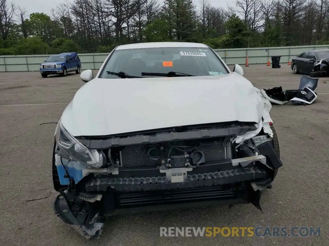 5 Photograph of a damaged car 1N4BL4BV9KC197094 NISSAN ALTIMA 2019