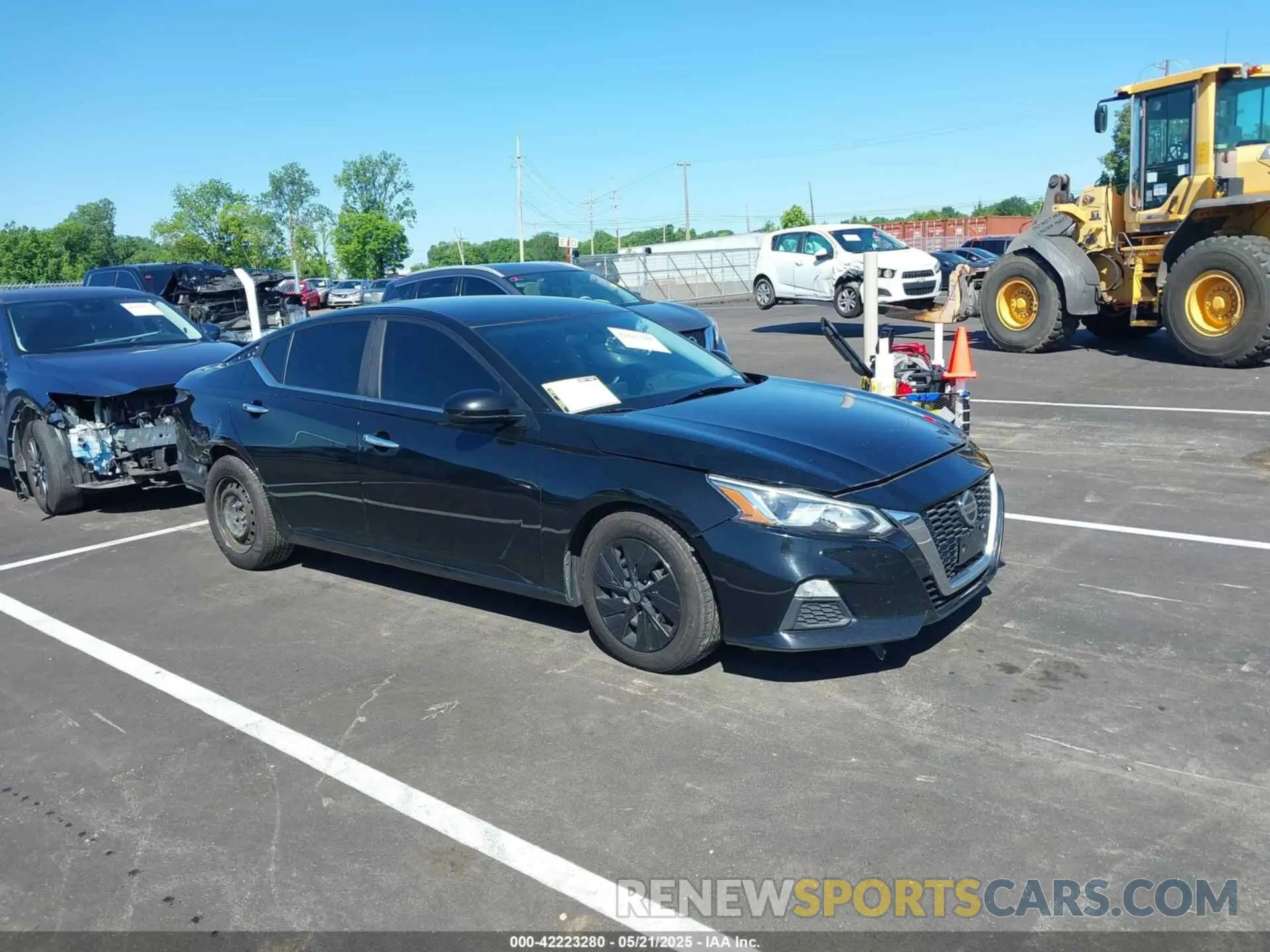 1 Photograph of a damaged car 1N4BL4BV9KC210782 NISSAN ALTIMA 2019