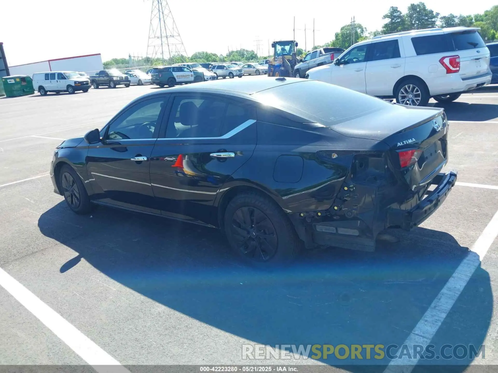 14 Photograph of a damaged car 1N4BL4BV9KC210782 NISSAN ALTIMA 2019