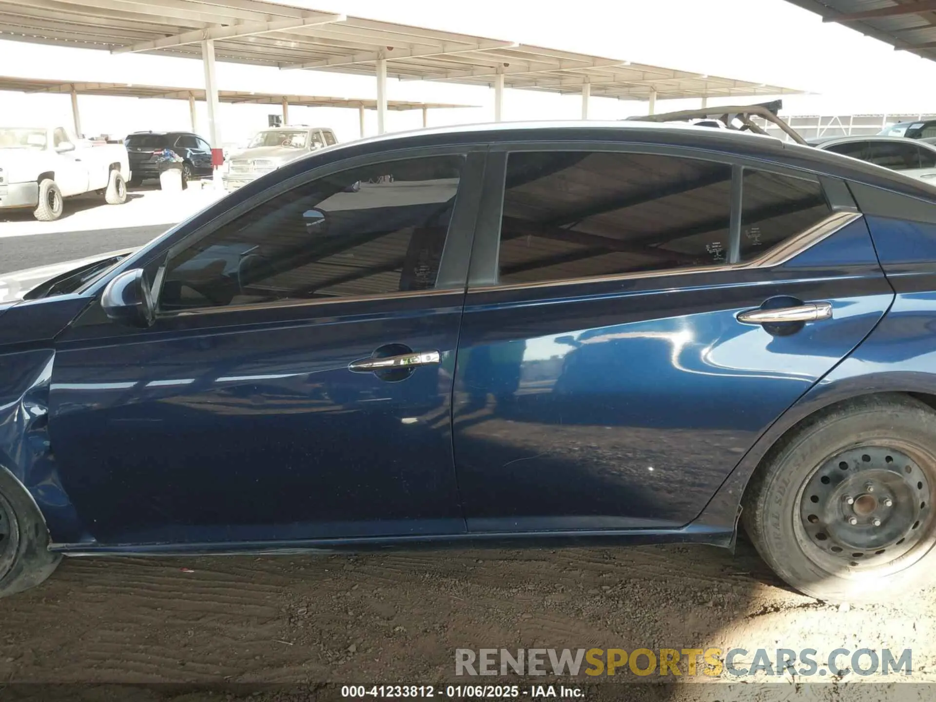 14 Photograph of a damaged car 1N4BL4BV9KC222639 NISSAN ALTIMA 2019