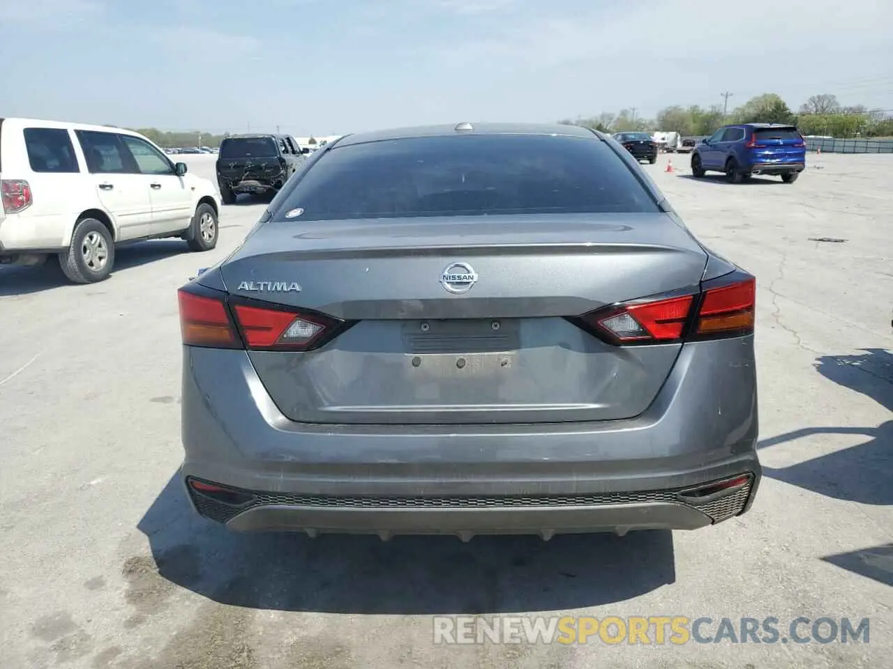 6 Photograph of a damaged car 1N4BL4BV9KC224133 NISSAN ALTIMA 2019