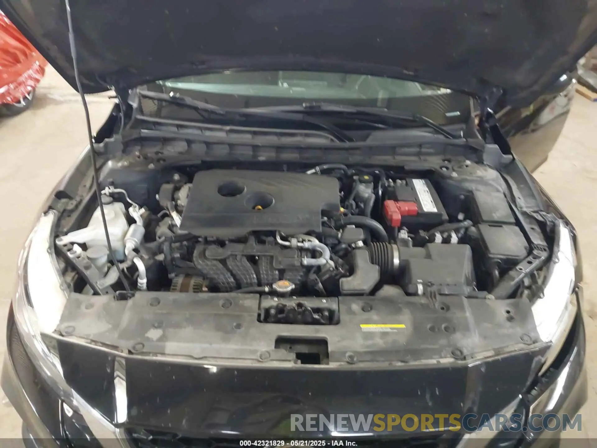 10 Photograph of a damaged car 1N4BL4BV9KC232765 NISSAN ALTIMA 2019