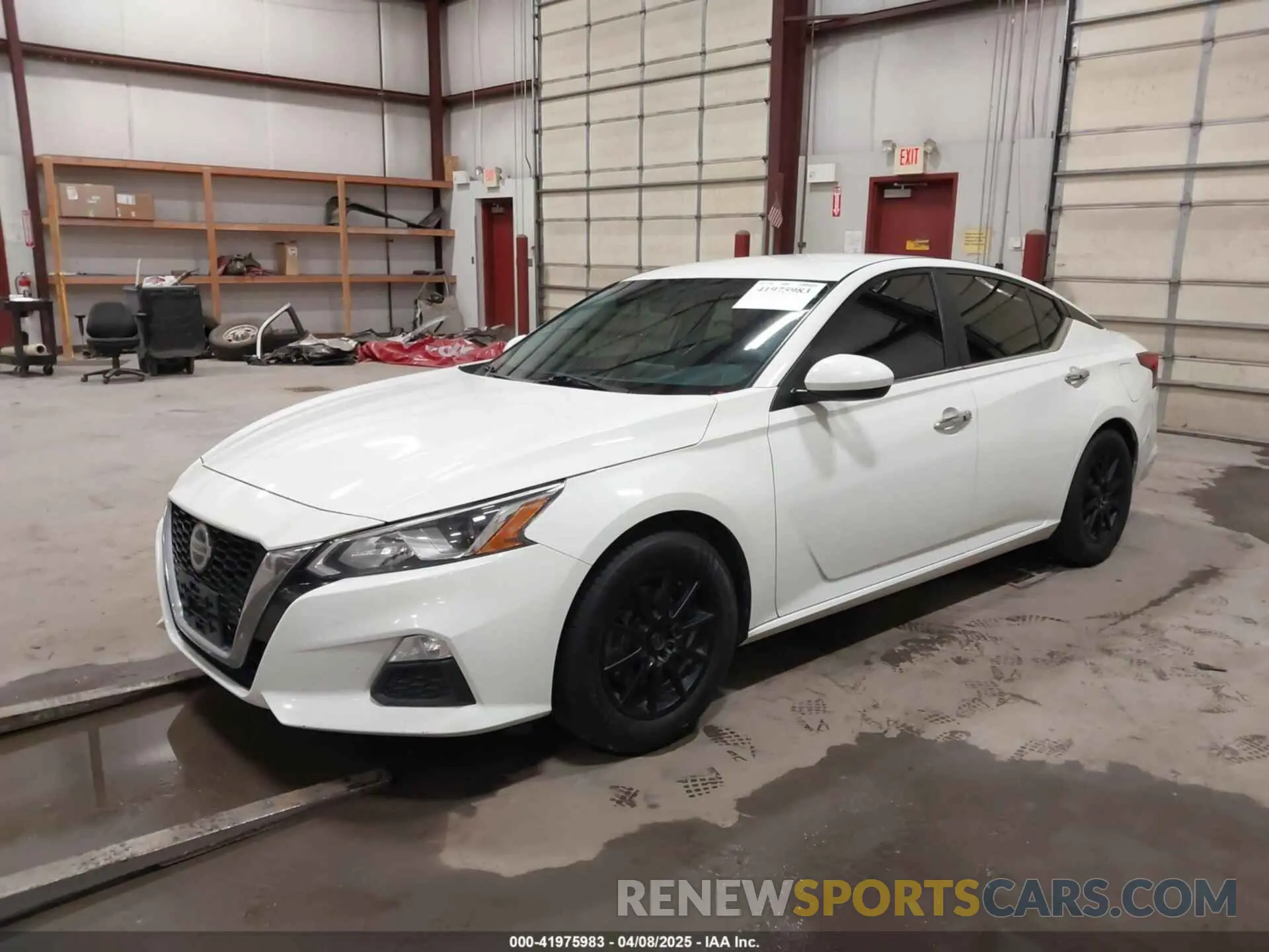 2 Photograph of a damaged car 1N4BL4BV9KC239599 NISSAN ALTIMA 2019