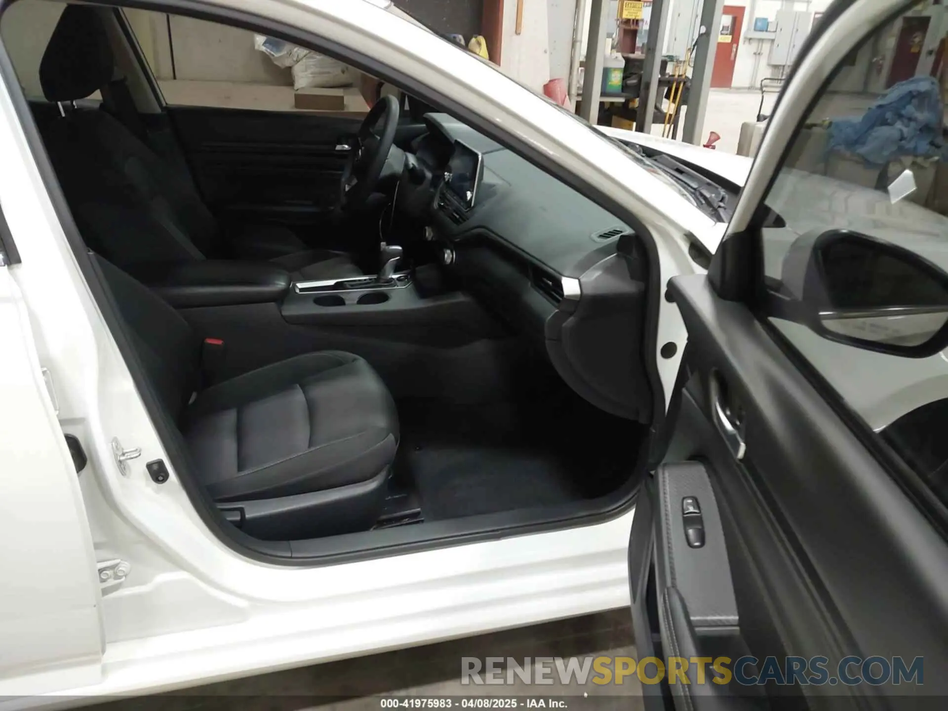 5 Photograph of a damaged car 1N4BL4BV9KC239599 NISSAN ALTIMA 2019