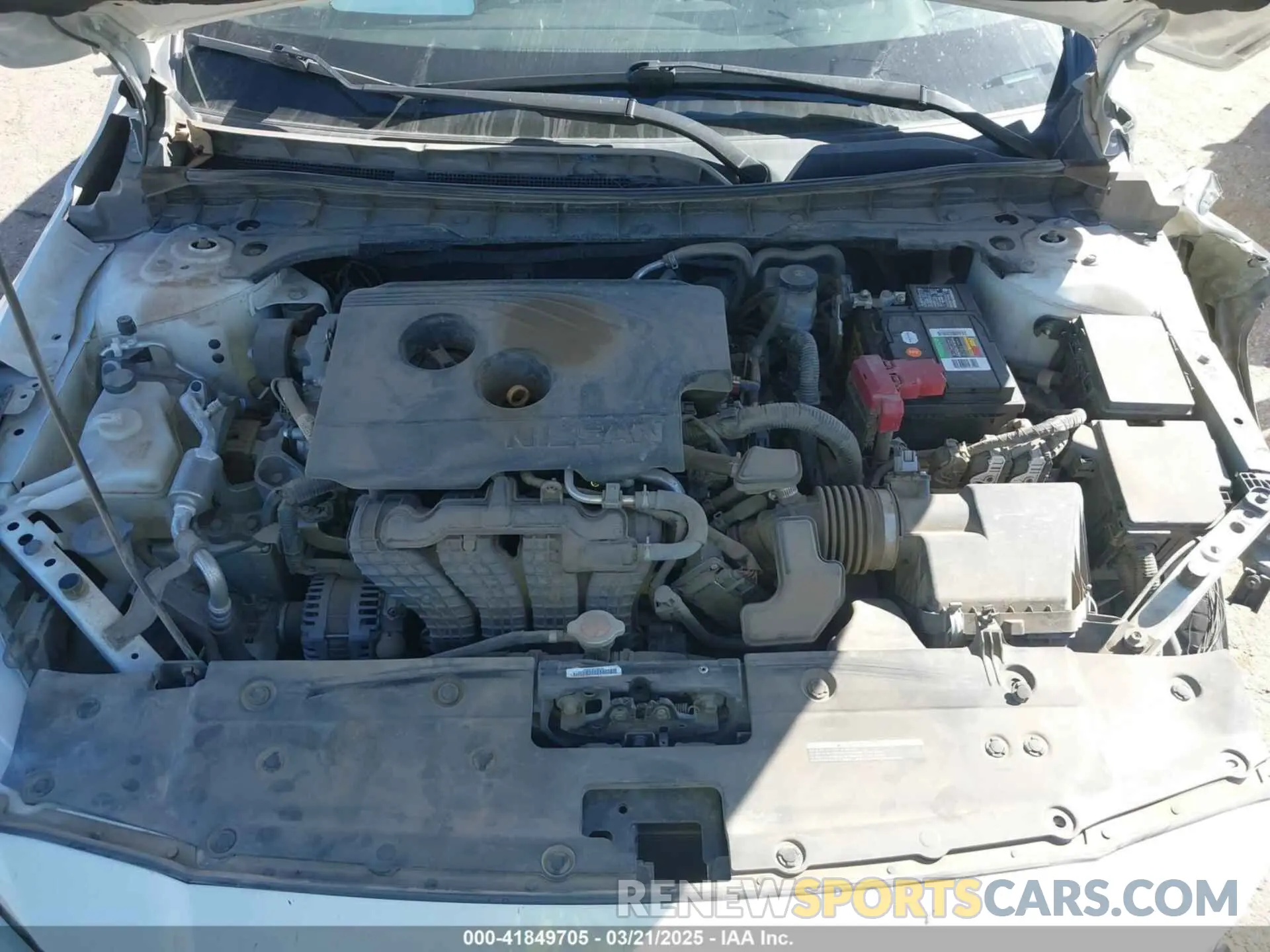 10 Photograph of a damaged car 1N4BL4BV9KC253602 NISSAN ALTIMA 2019