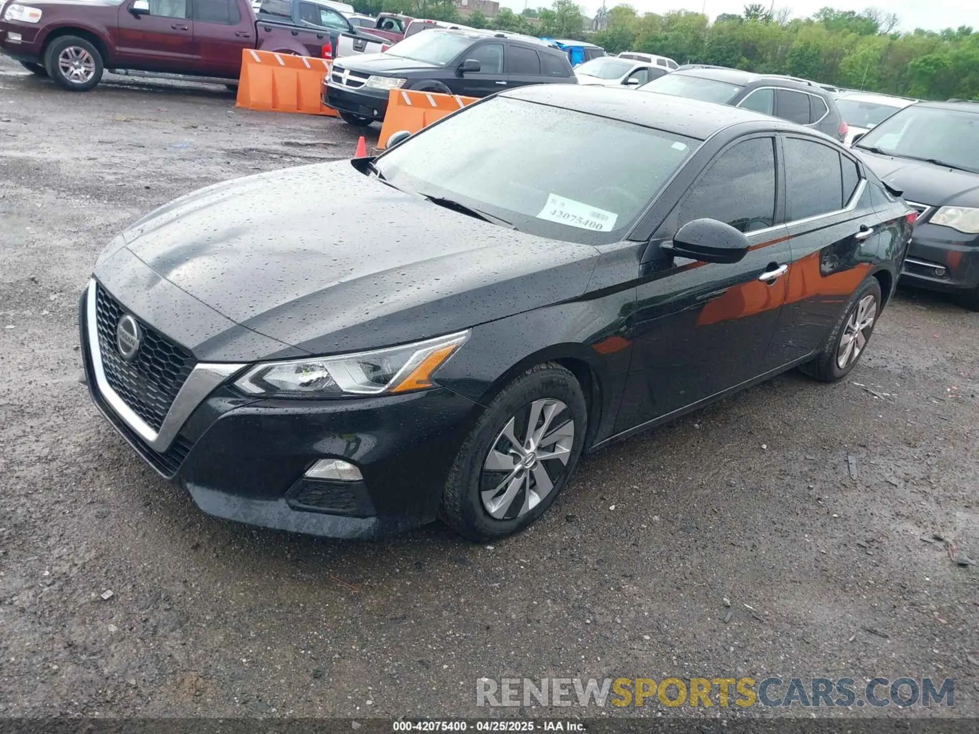 2 Photograph of a damaged car 1N4BL4BV9KC254569 NISSAN ALTIMA 2019