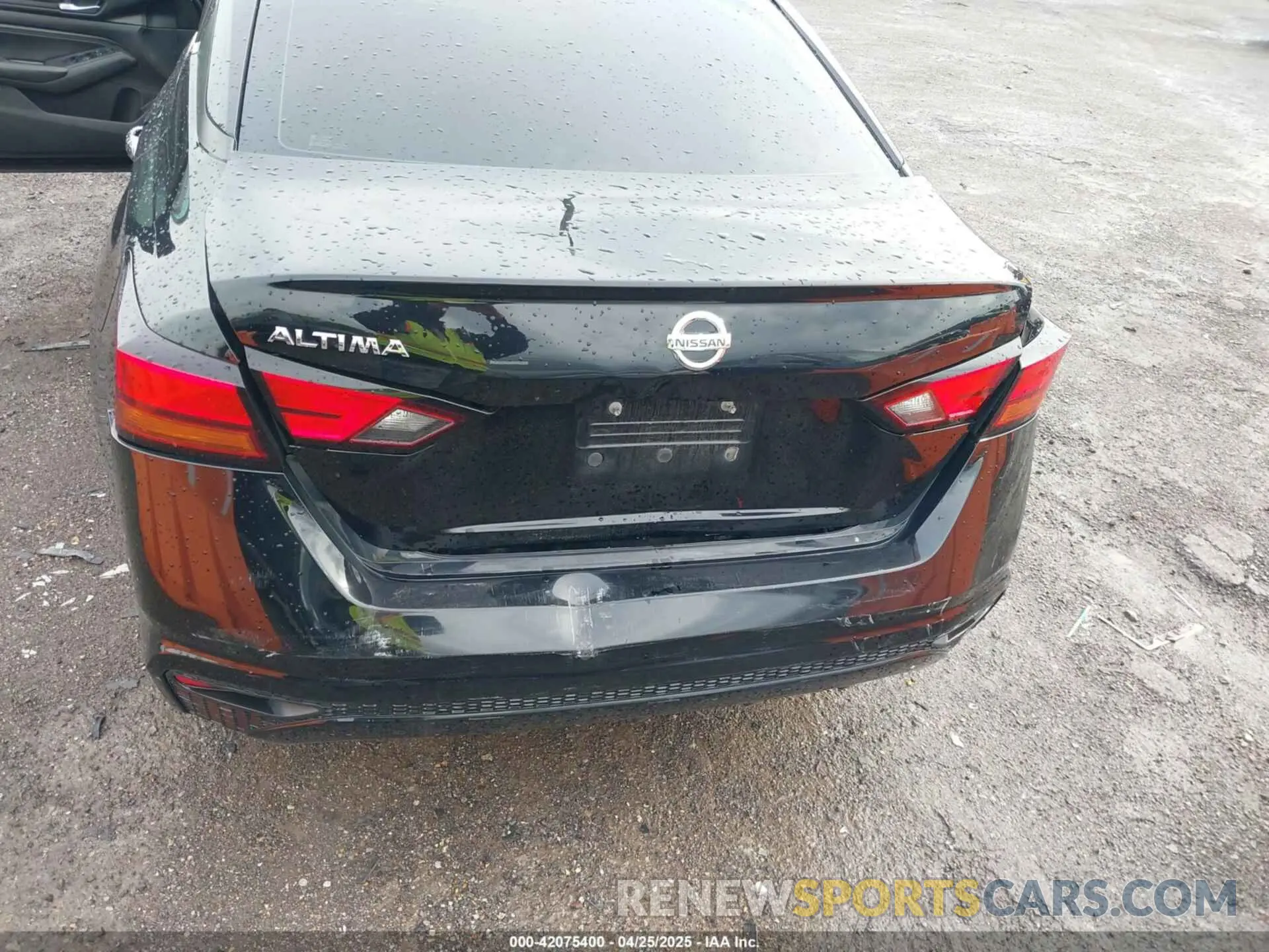 6 Photograph of a damaged car 1N4BL4BV9KC254569 NISSAN ALTIMA 2019
