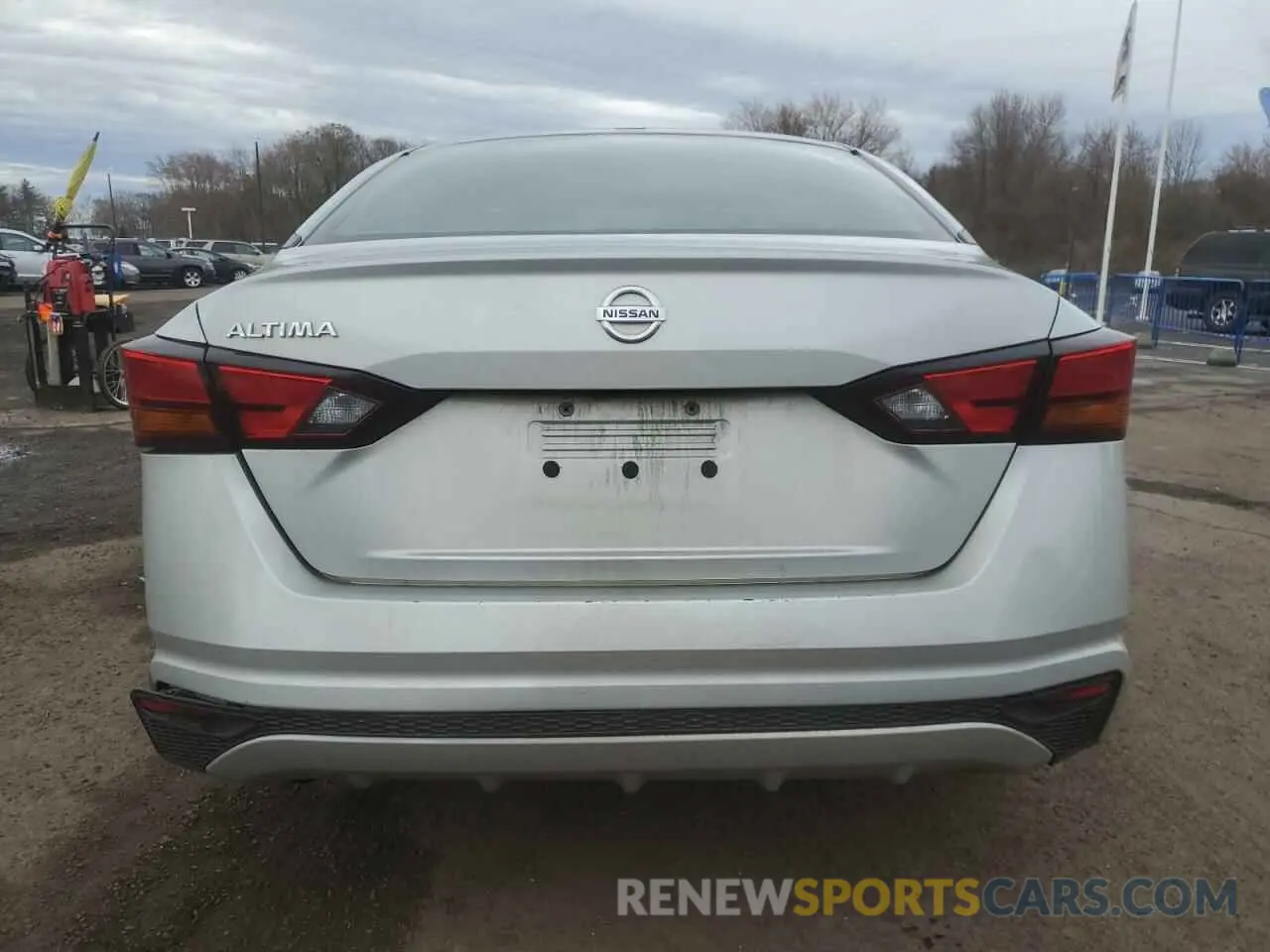 6 Photograph of a damaged car 1N4BL4BV9KN308098 NISSAN ALTIMA 2019