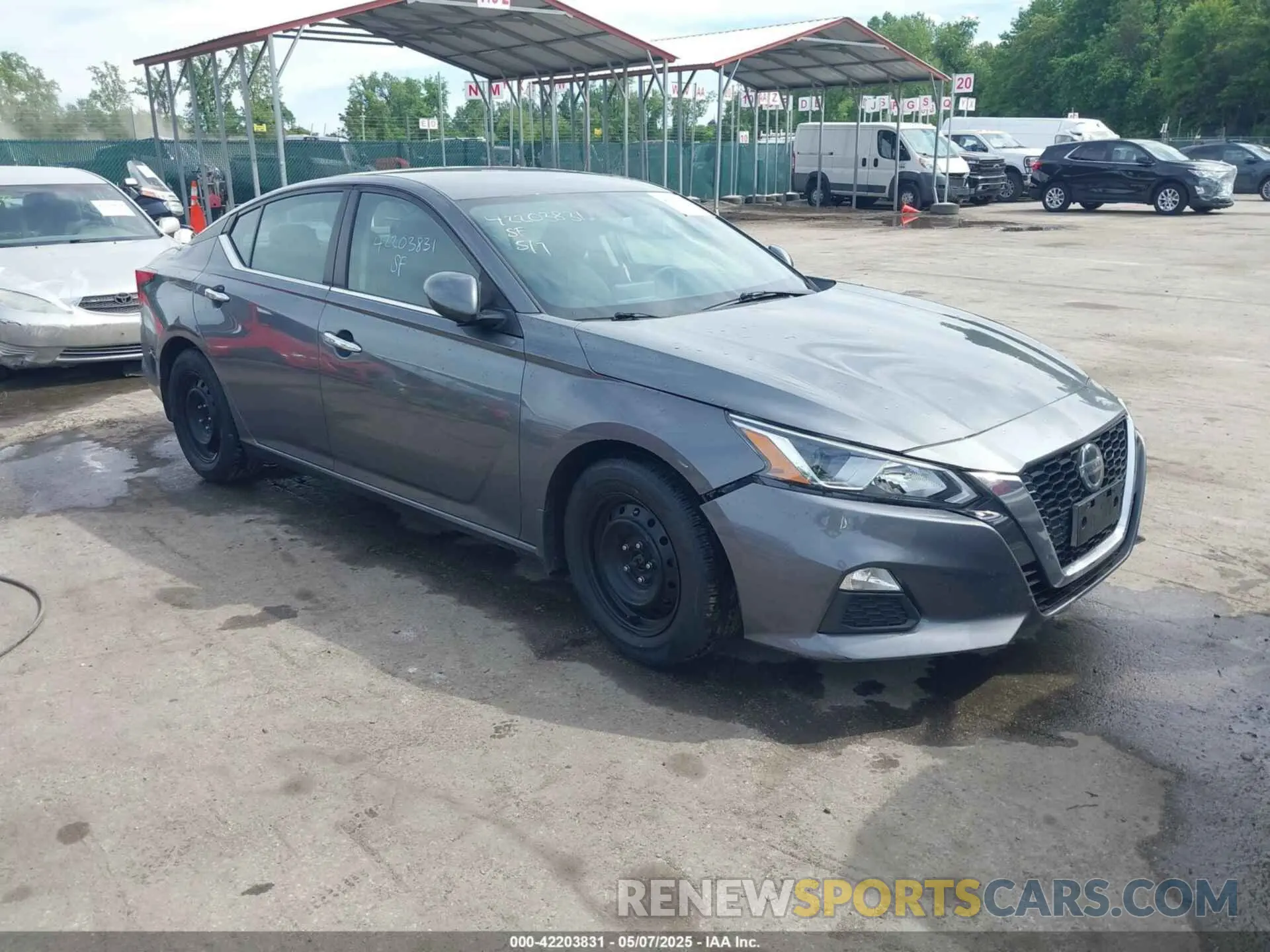 1 Photograph of a damaged car 1N4BL4BV9KN324253 NISSAN ALTIMA 2019