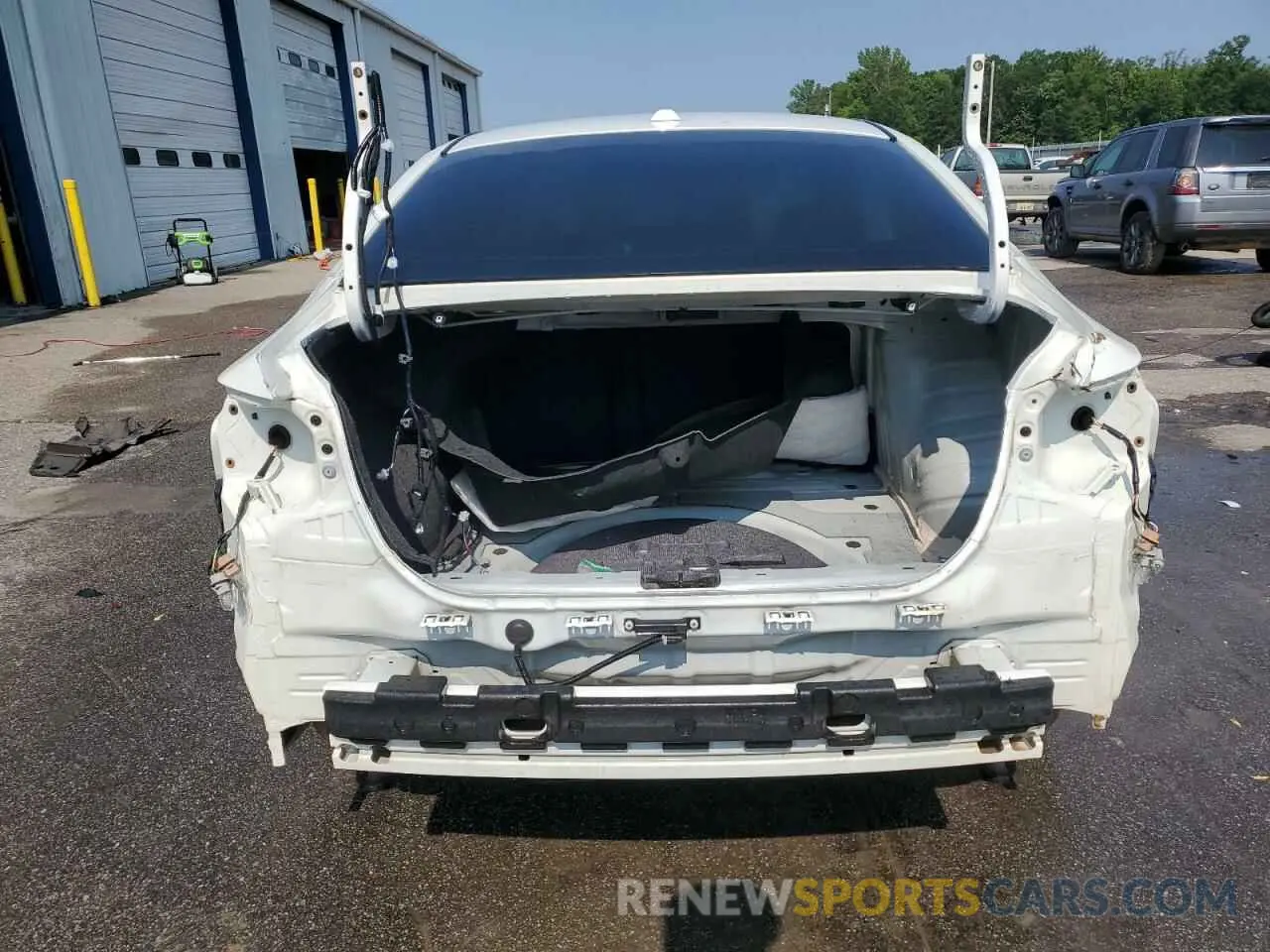 6 Photograph of a damaged car 1N4BL4BVXKC103045 NISSAN ALTIMA 2019