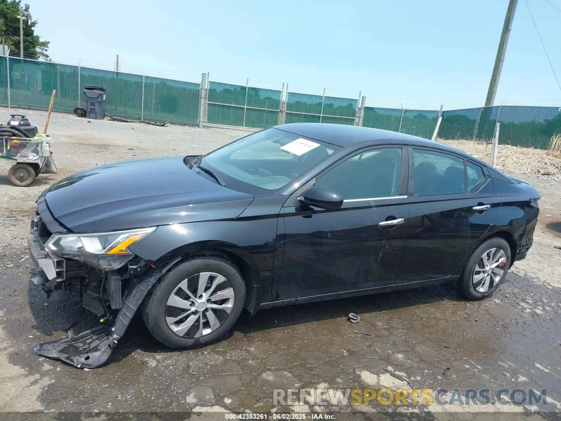 15 Photograph of a damaged car 1N4BL4BVXKC103689 NISSAN ALTIMA 2019