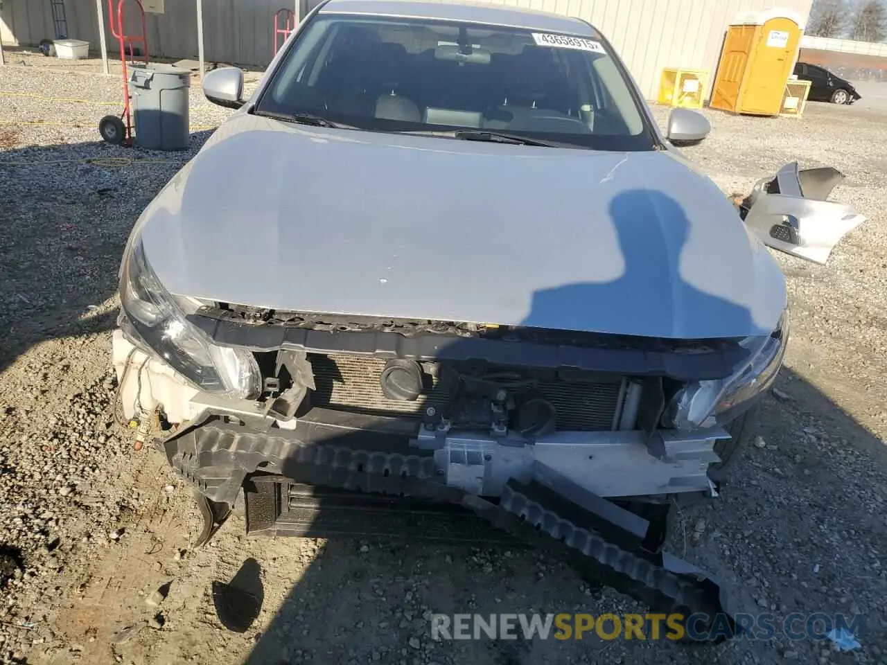 5 Photograph of a damaged car 1N4BL4BVXKC203517 NISSAN ALTIMA 2019