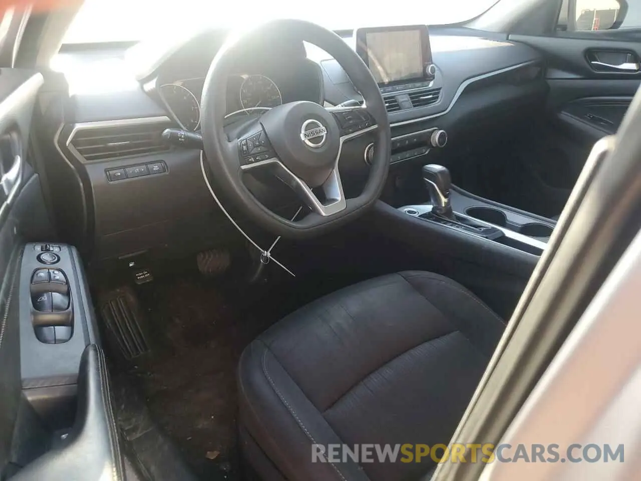 8 Photograph of a damaged car 1N4BL4BVXKC203517 NISSAN ALTIMA 2019